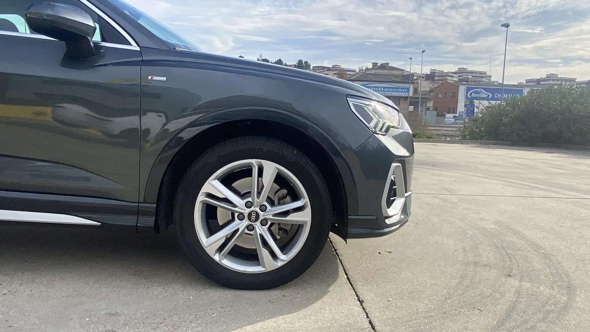 Audi Q3 40 TDI S tronic quattro S Line - foto 17