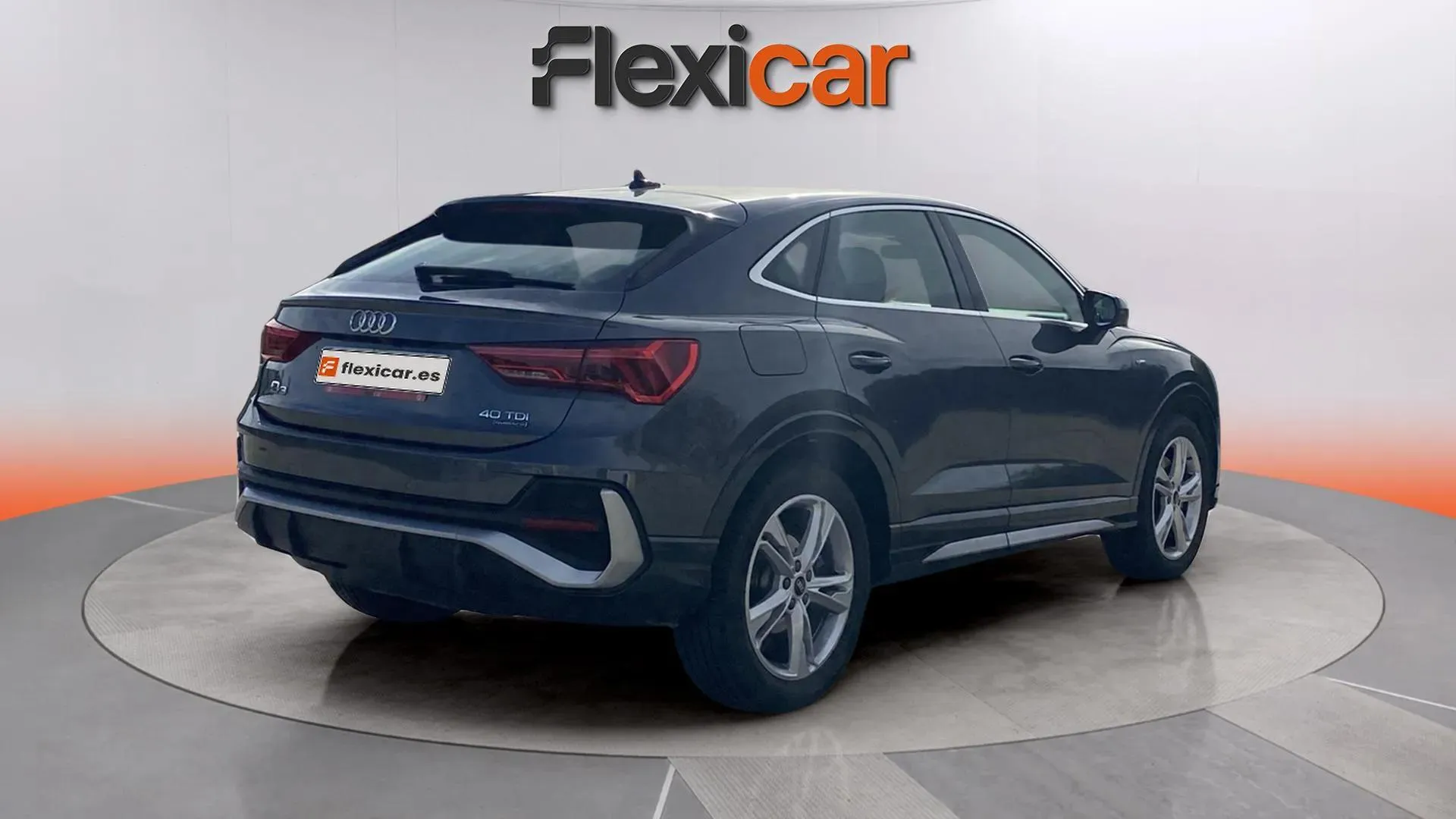 Audi Q3 40 TDI S tronic quattro S Line - foto 3