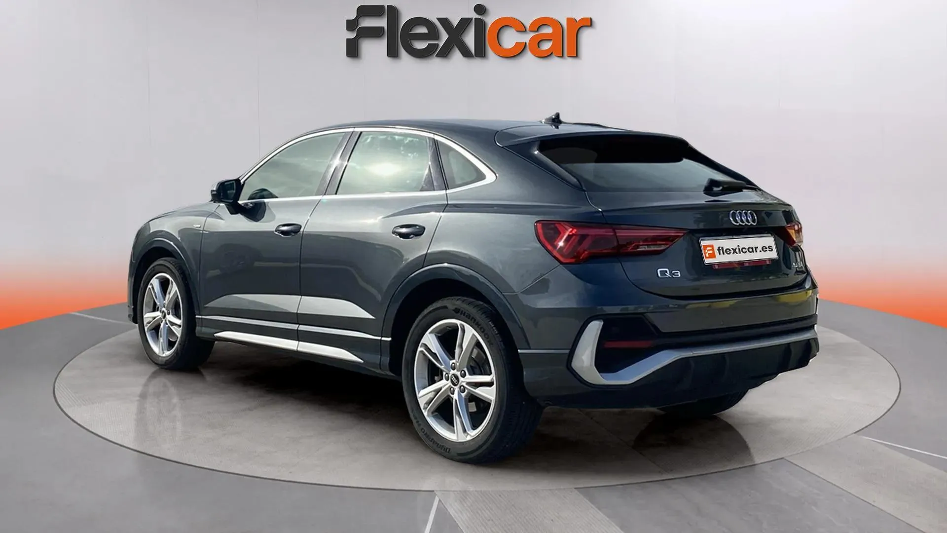 Audi Q3 40 TDI S tronic quattro S Line - foto 5