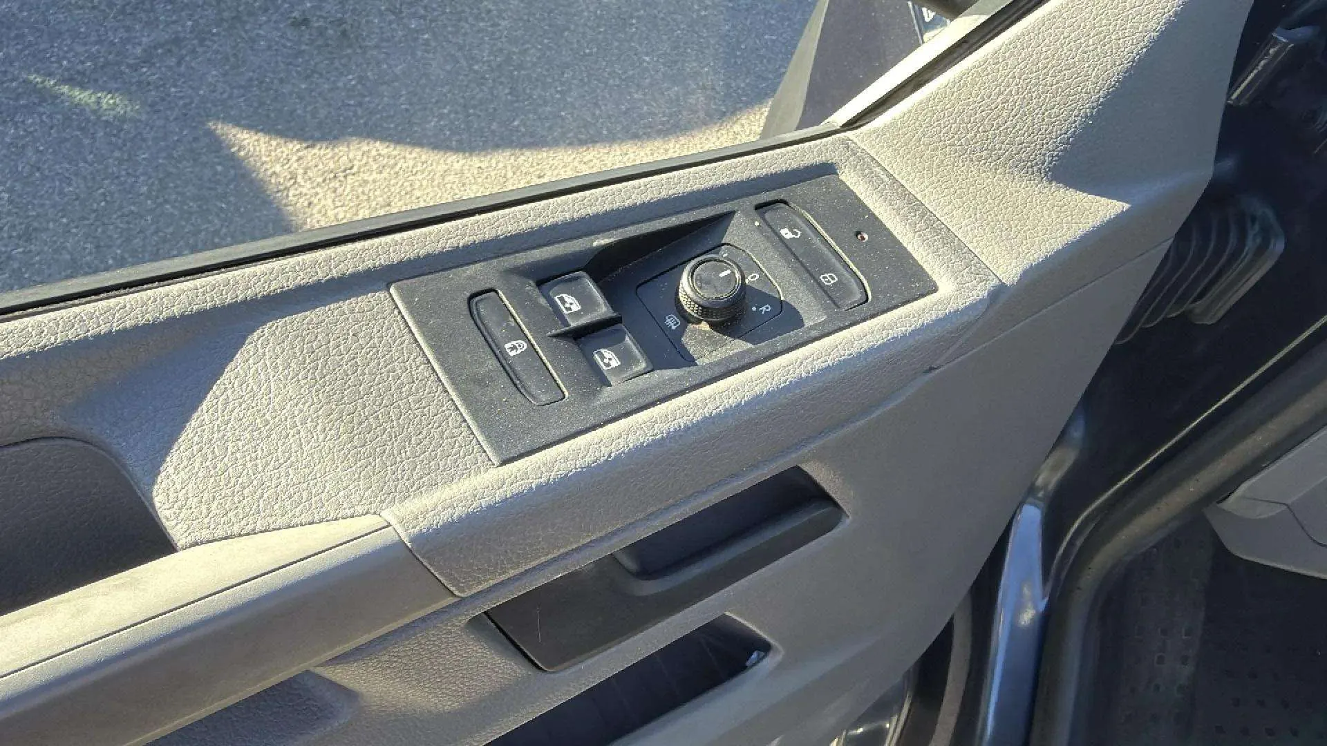 Volkswagen Caravelle Origin Corta 2.0 TDI BMT DSG - foto 19