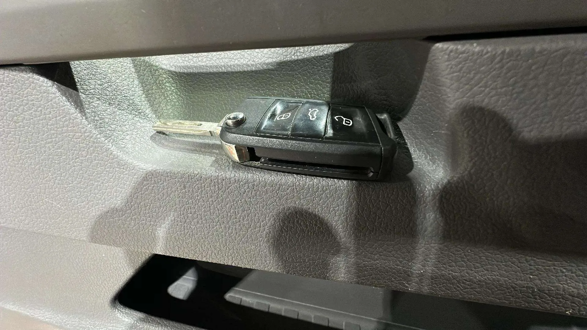 Volkswagen Caravelle Origin Corta 2.0 TDI BMT DSG - foto 13