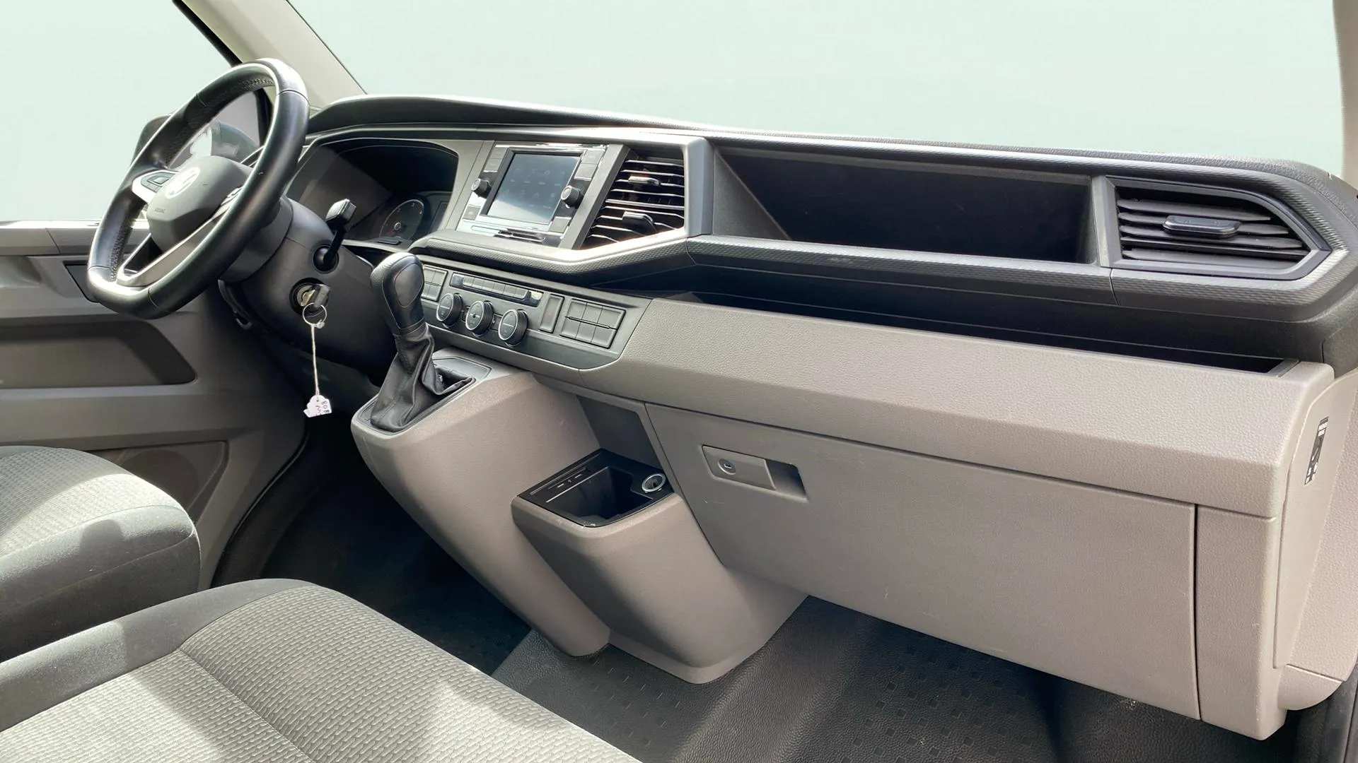 Volkswagen Caravelle Origin Corta 2.0 TDI BMT DSG - foto 18