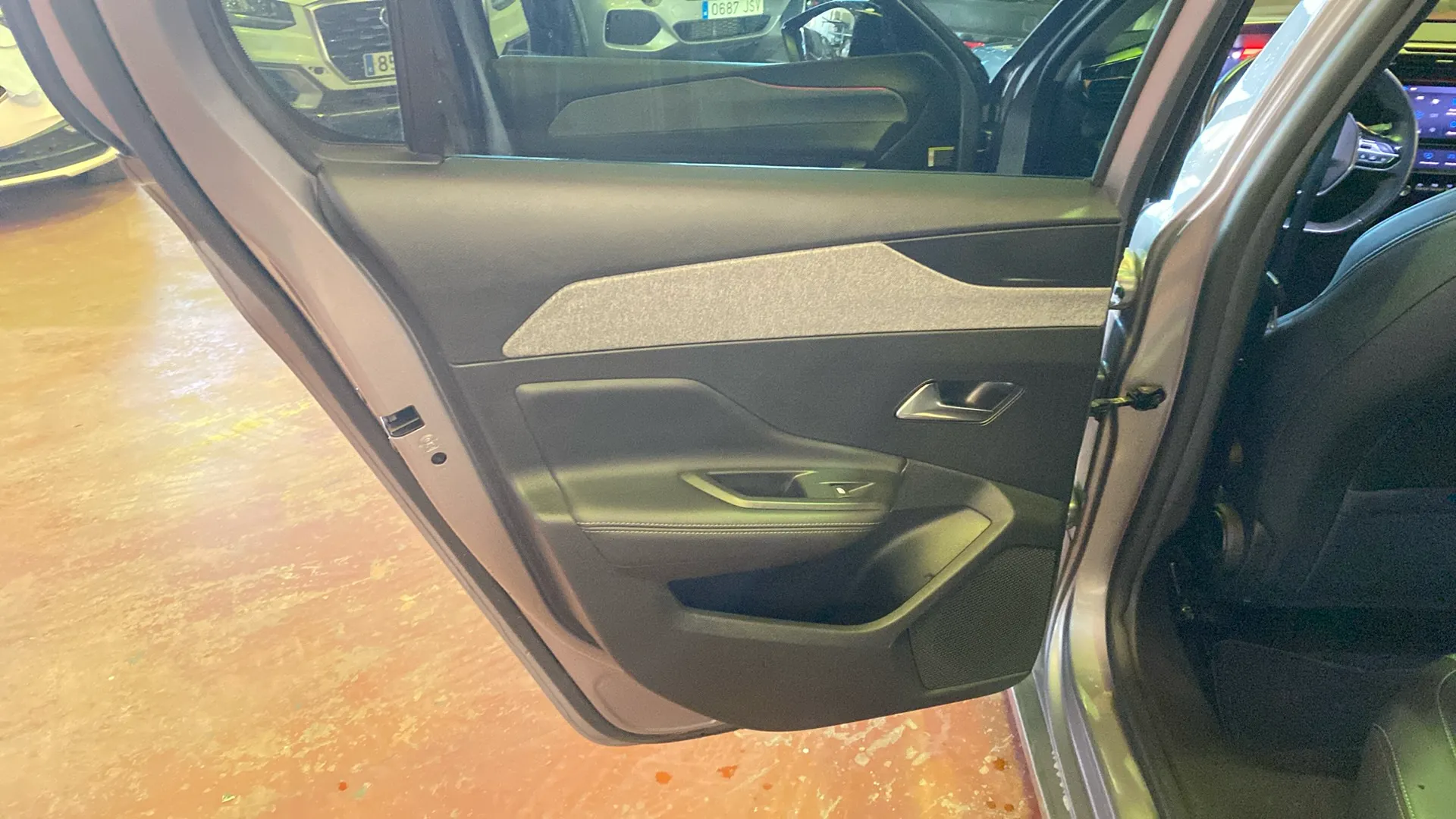 Peugeot 308 Active Pack BlueHDi 130 - foto 17