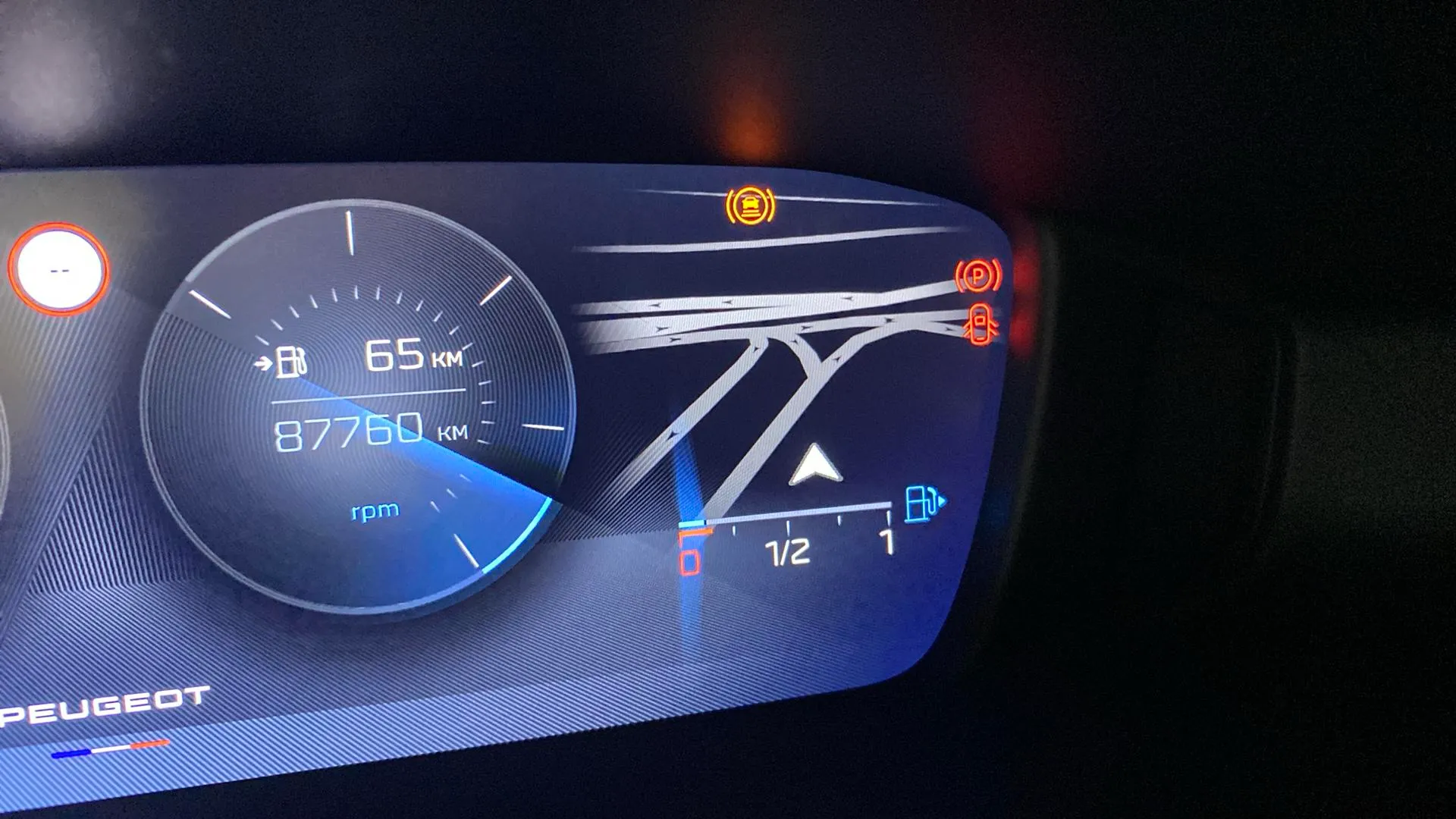 Peugeot 308 Active Pack BlueHDi 130 - foto 30
