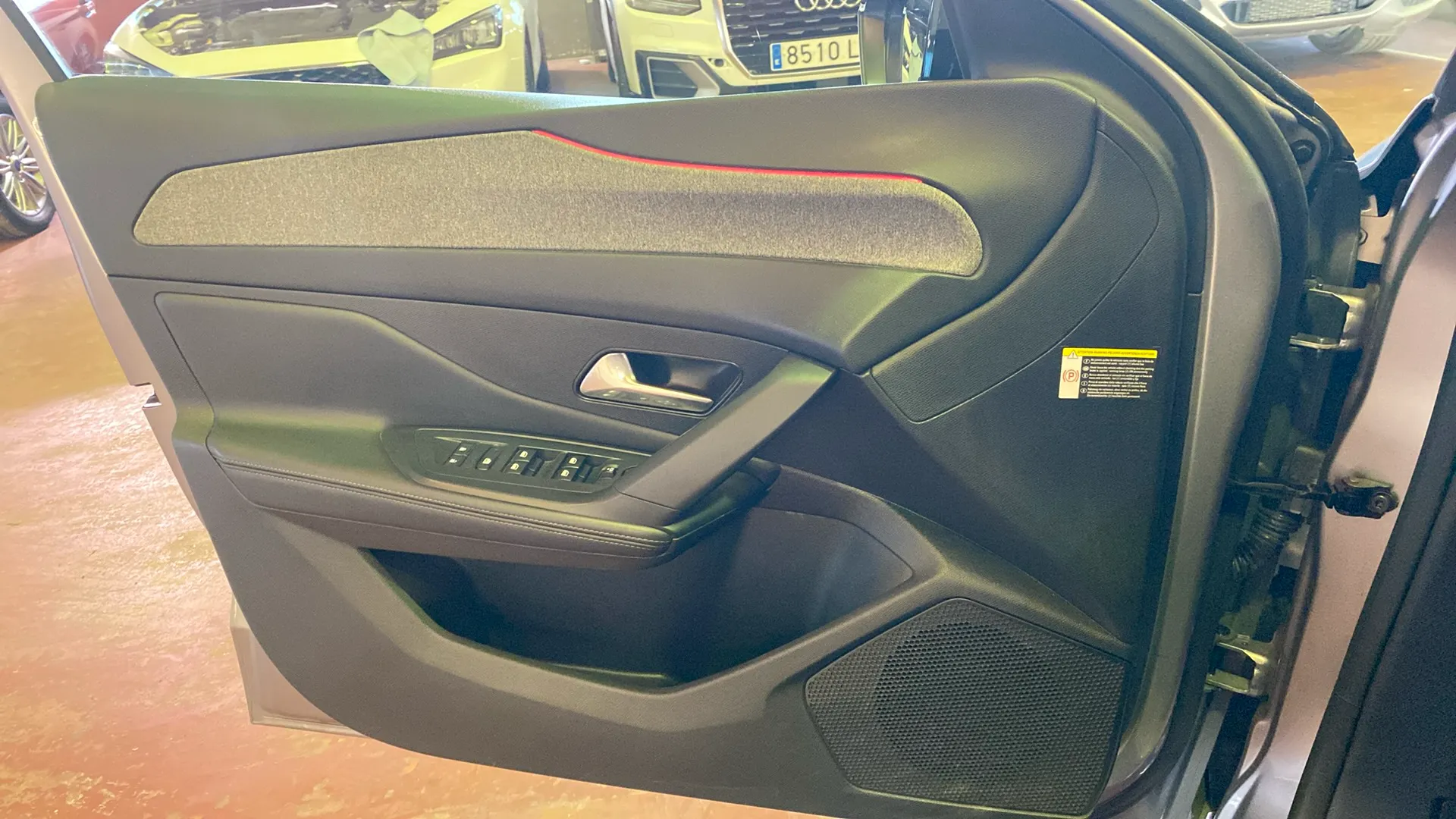 Peugeot 308 Active Pack BlueHDi 130 - foto 16