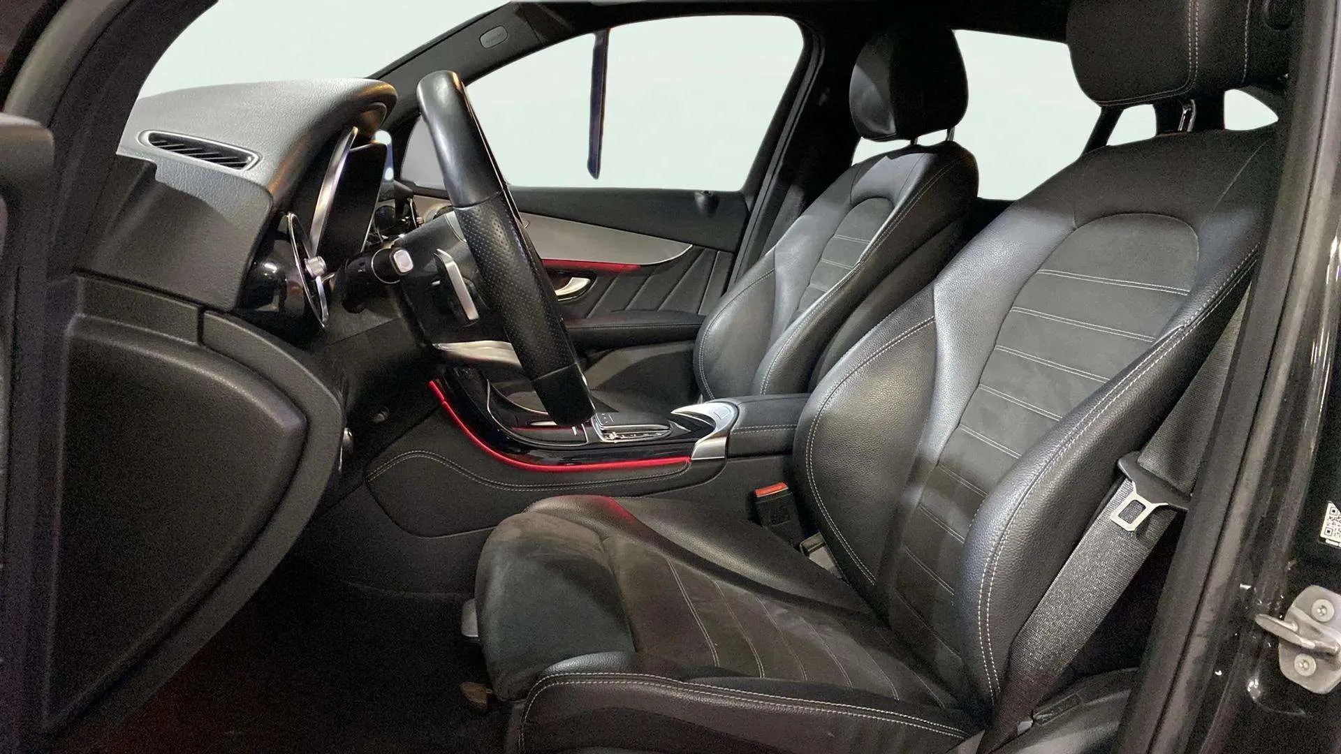 Mercedes-Benz GLC 220 d 4MATIC - foto 10