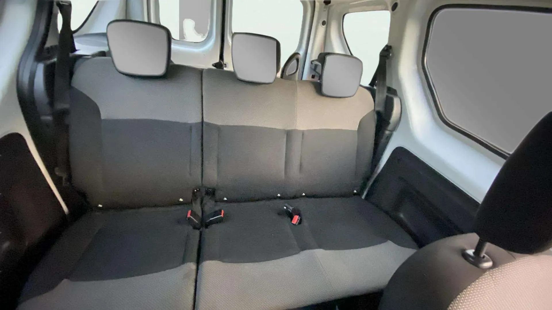 Dacia Dokker Essential Blue dCi - foto 16
