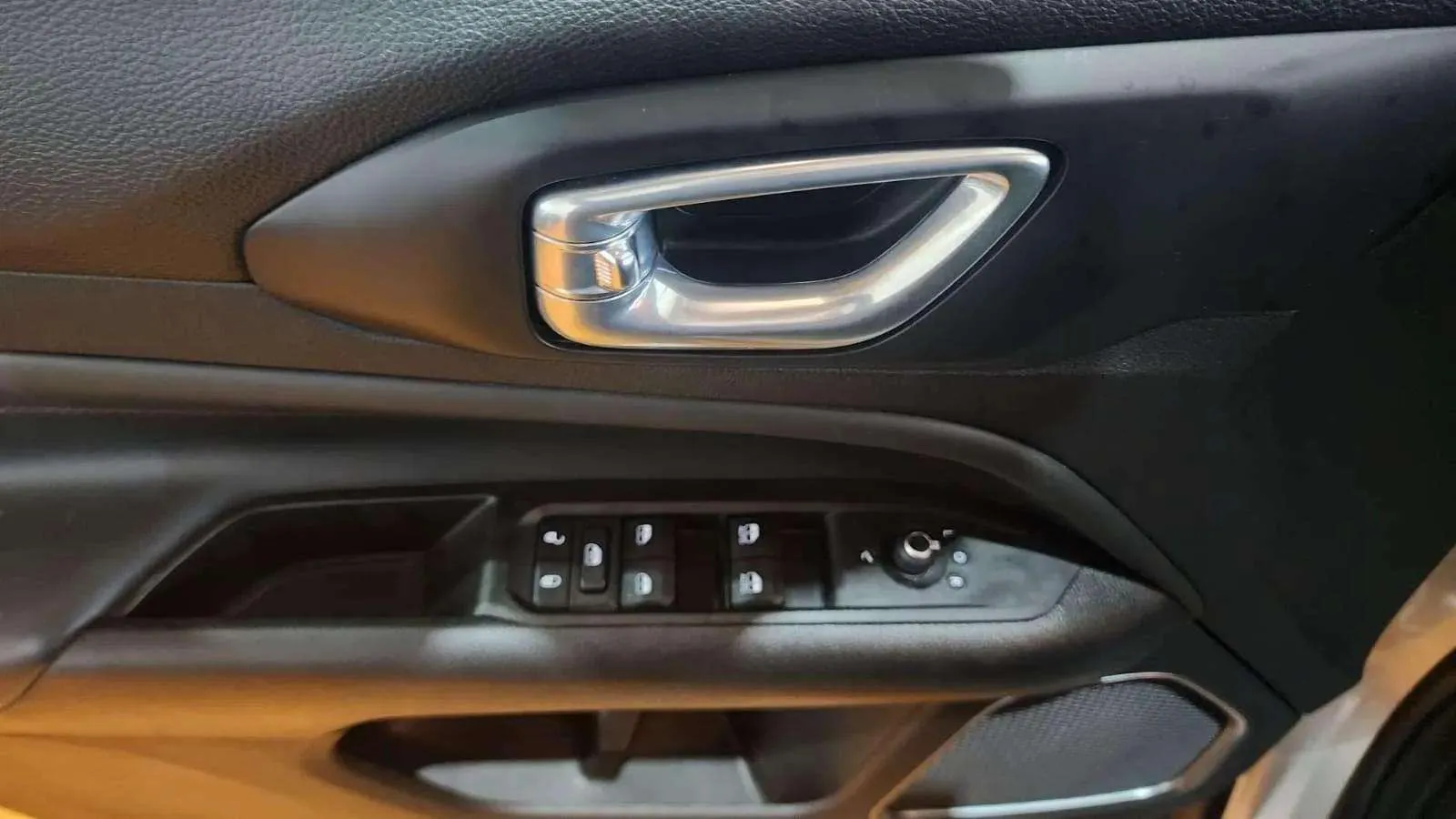 Jeep Compass 1.3 PHEV Trailhawk AWD - foto 19