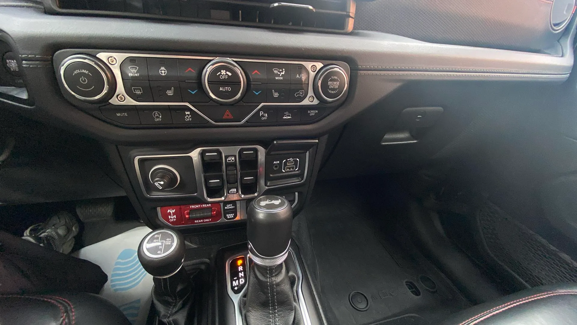 Jeep Wrangler Rubicon 2.0T GME 8ATX E6D - foto 13