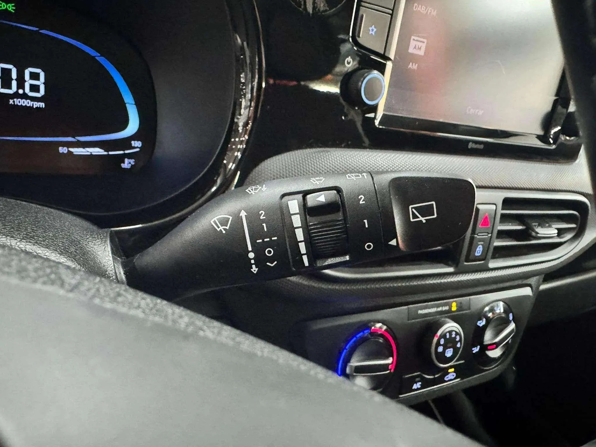 Hyundai i10 1.0 Klass - foto 13