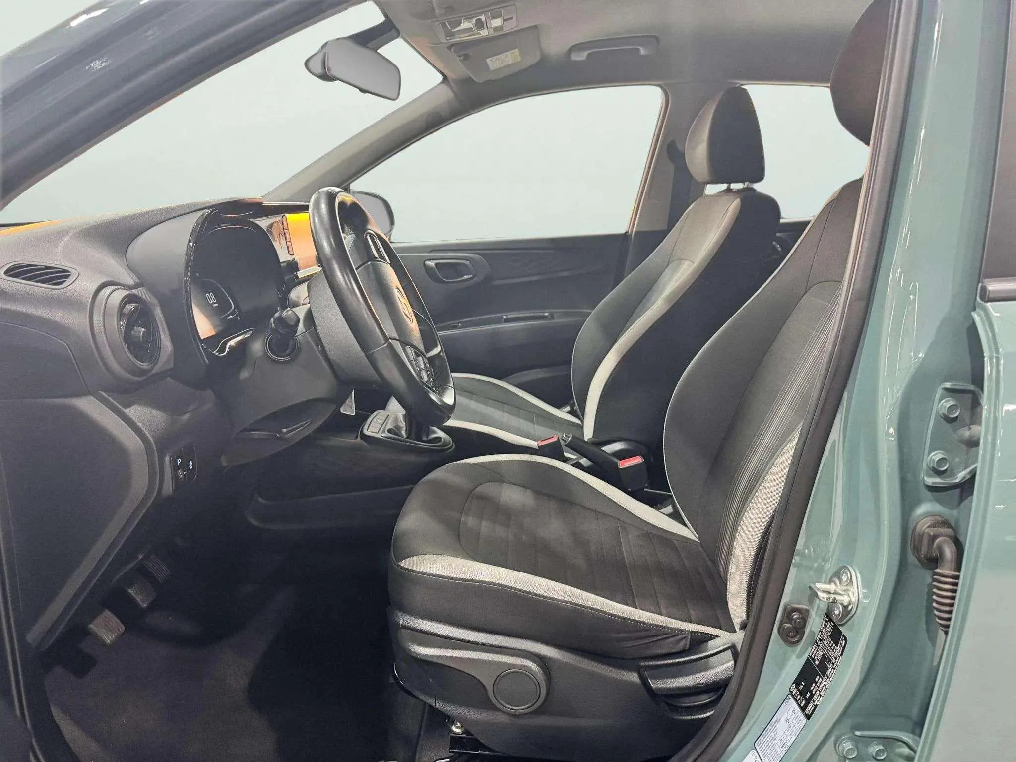 Hyundai i10 1.0 Klass - foto 26