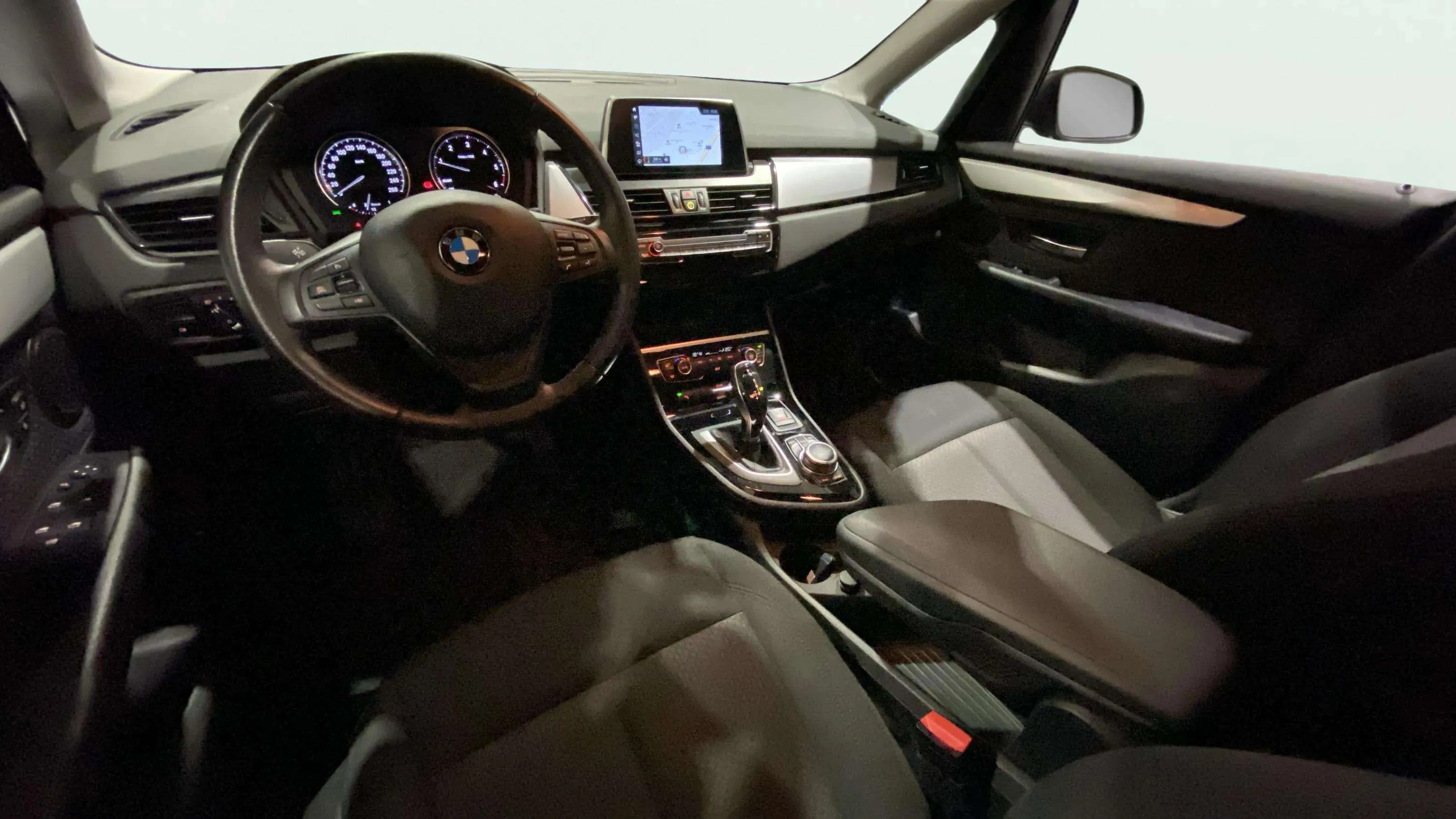 BMW Serie 2 Active Tourer 218d - foto 29