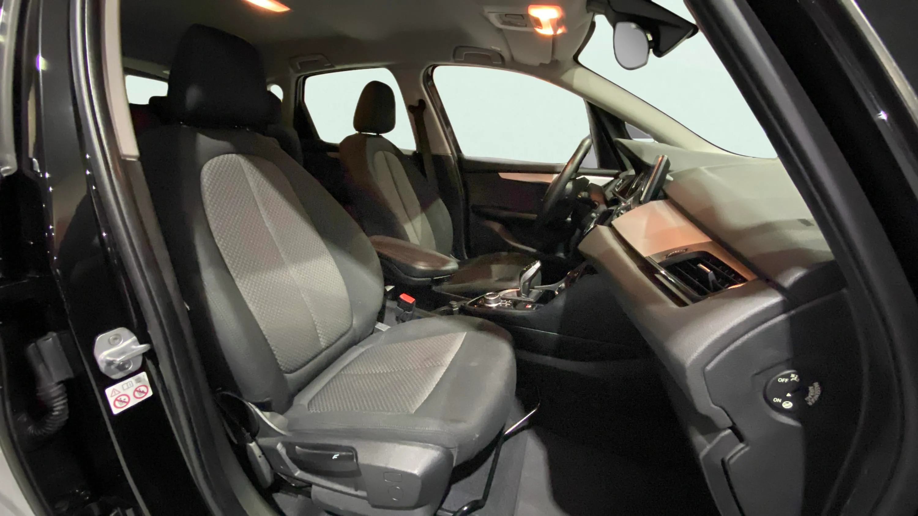 BMW Serie 2 Active Tourer 218d - foto 12
