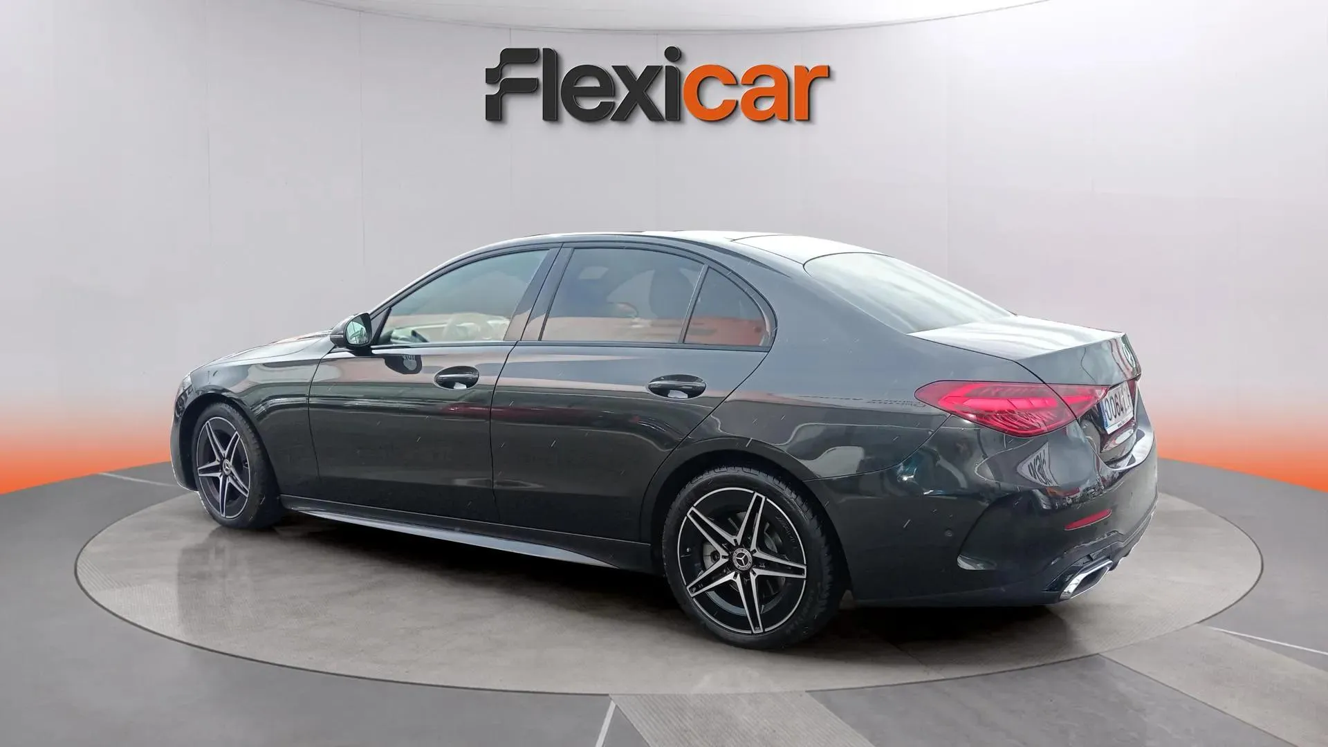 Mercedes-Benz Clase C C 300 d - foto 7