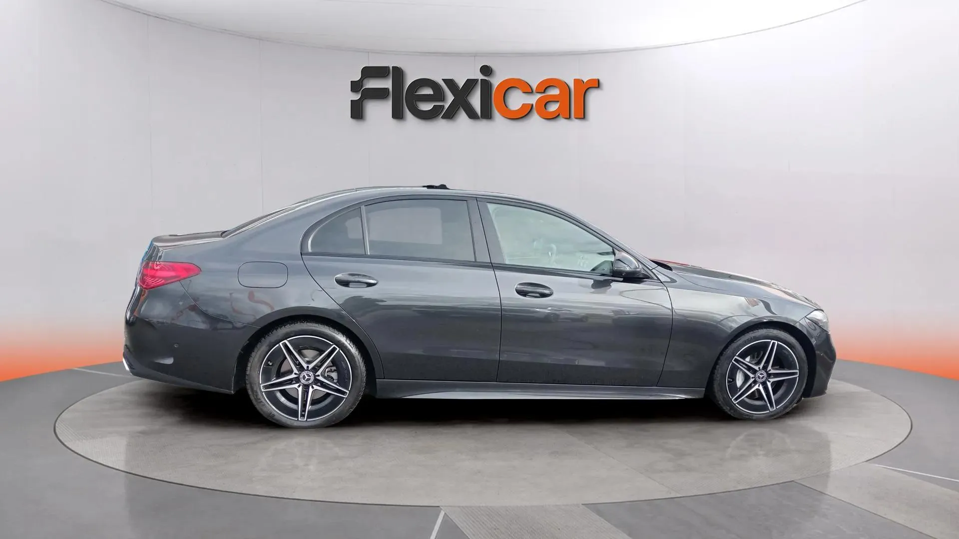 Mercedes-Benz Clase C C 300 d - foto 12