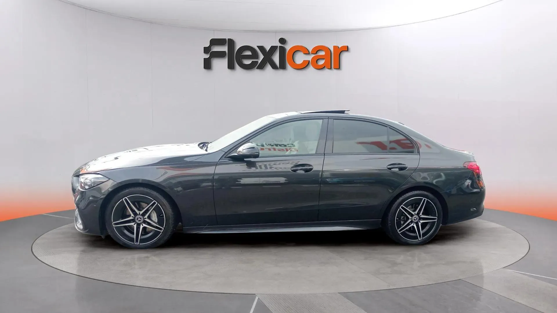 Mercedes-Benz Clase C C 300 d - foto 6