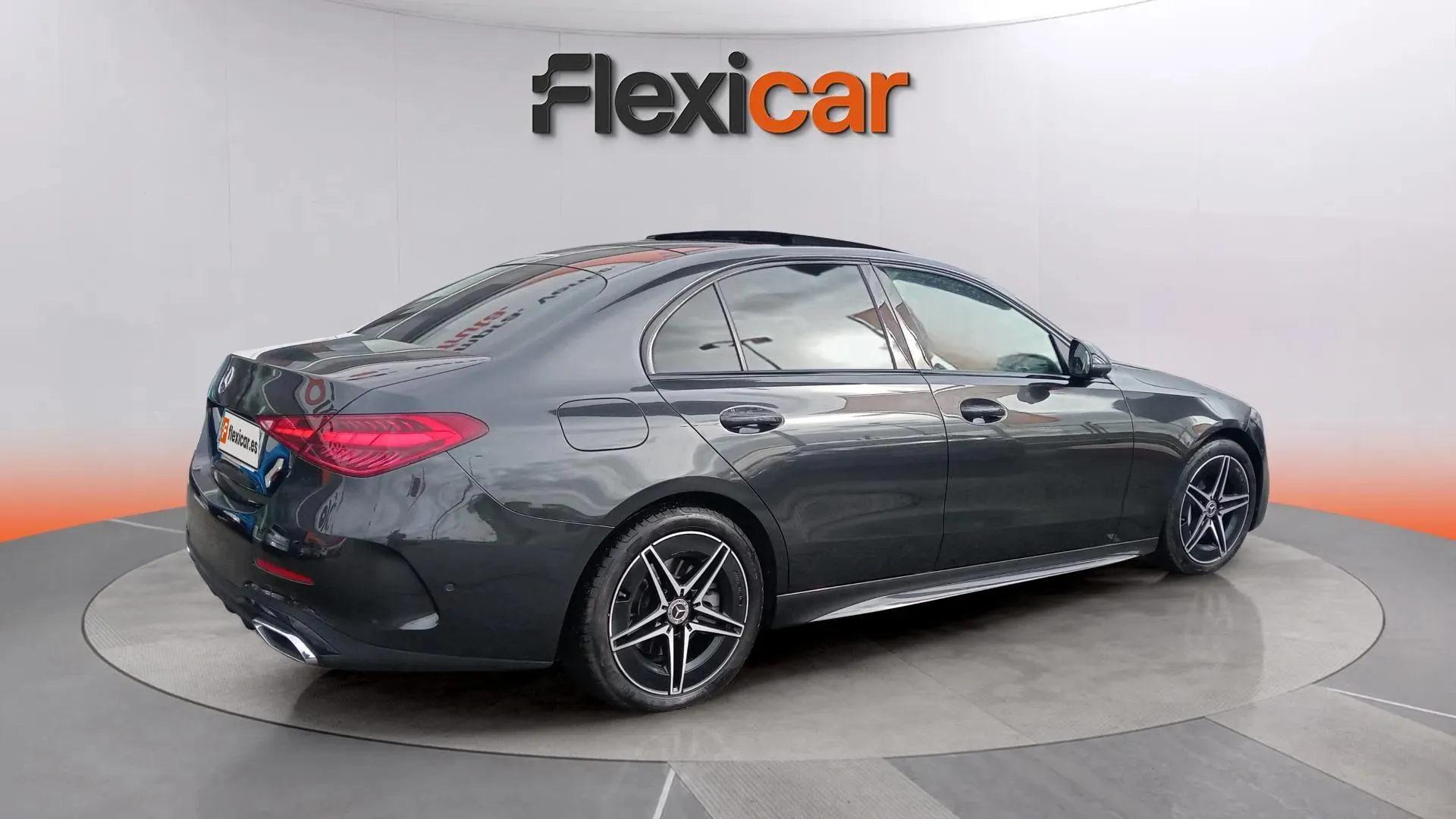 Mercedes-Benz Clase C C 300 d - foto 11