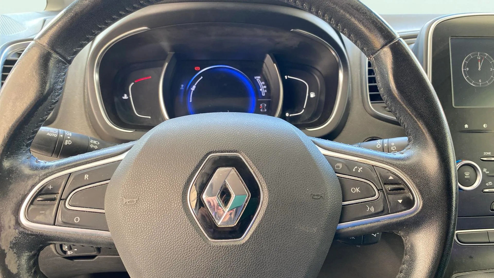 Renault Grand Scénic Zen Energy TCe - foto 18