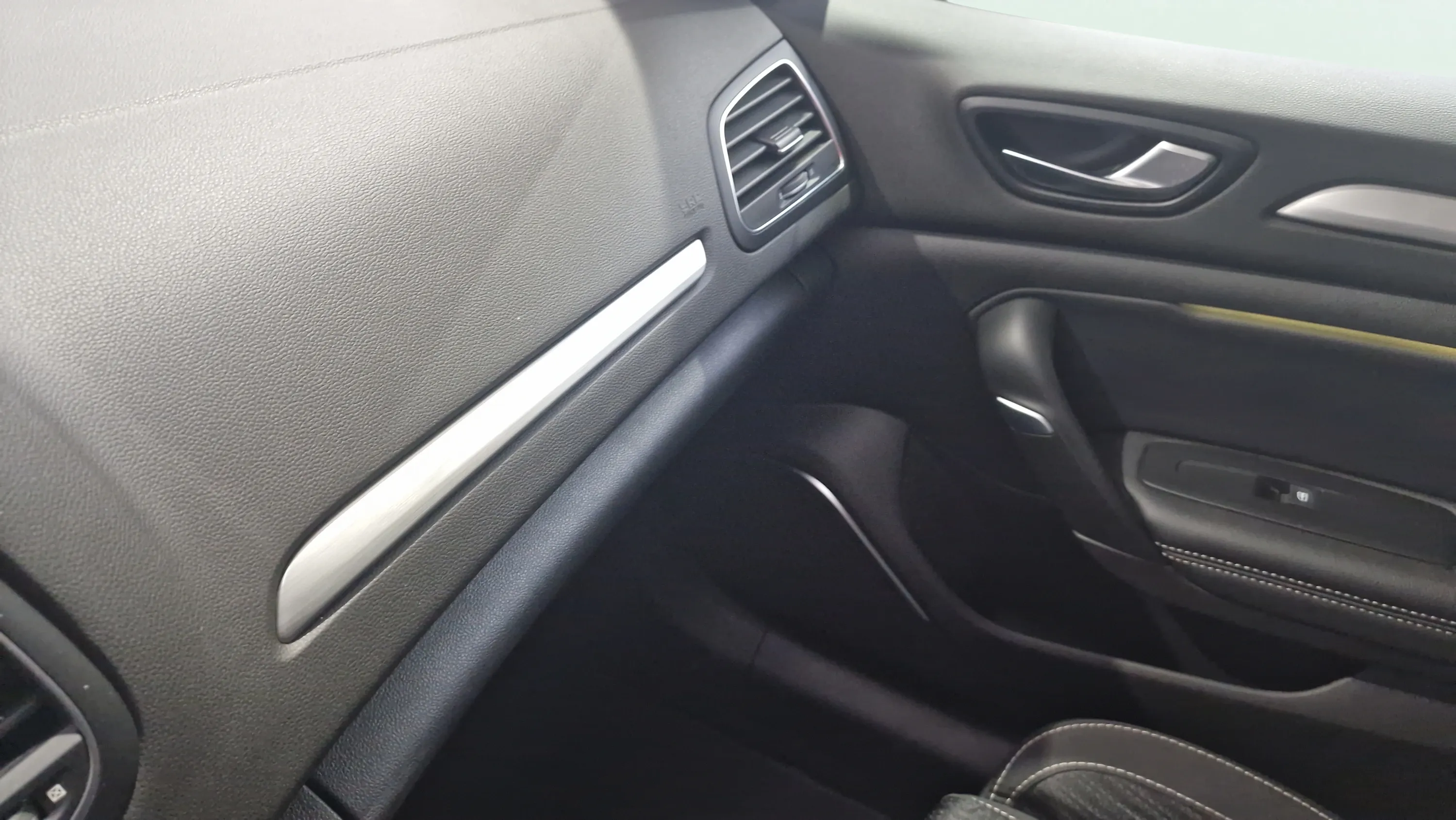 Renault Mégane Zen Energy TCe - foto 32