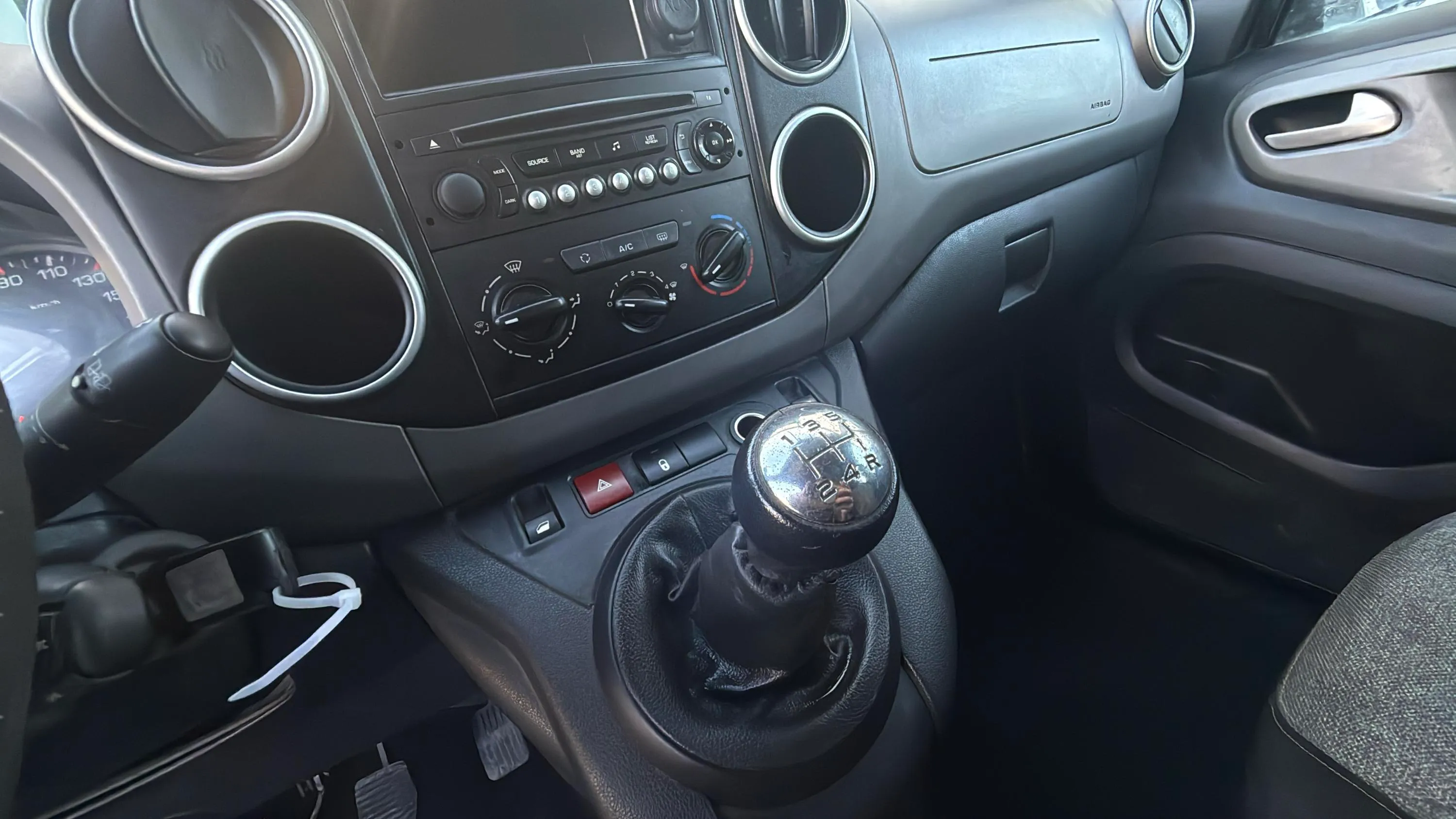 Citroën Berlingo Talla M BlueHDi 100 Live - foto 15
