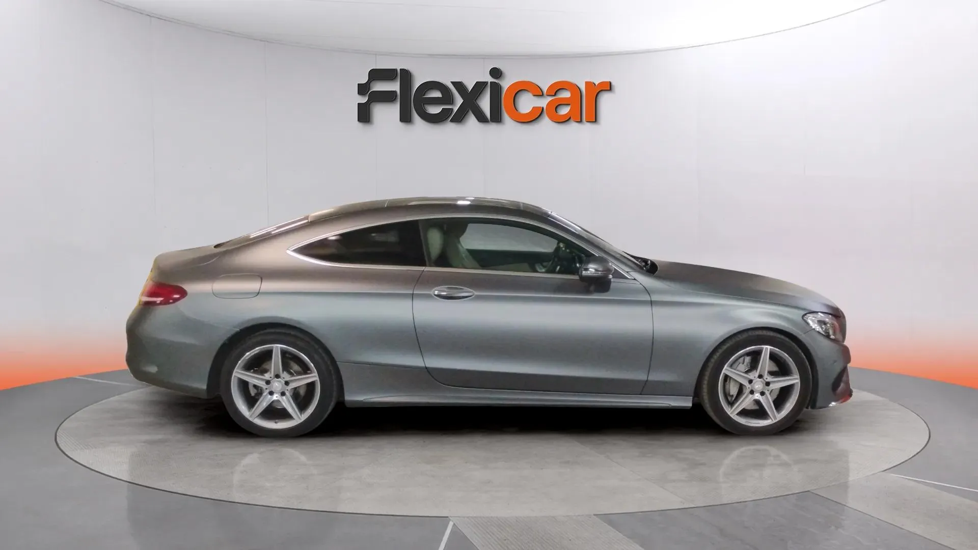 Mercedes-Benz Clase C C Coupé 300 - foto 3