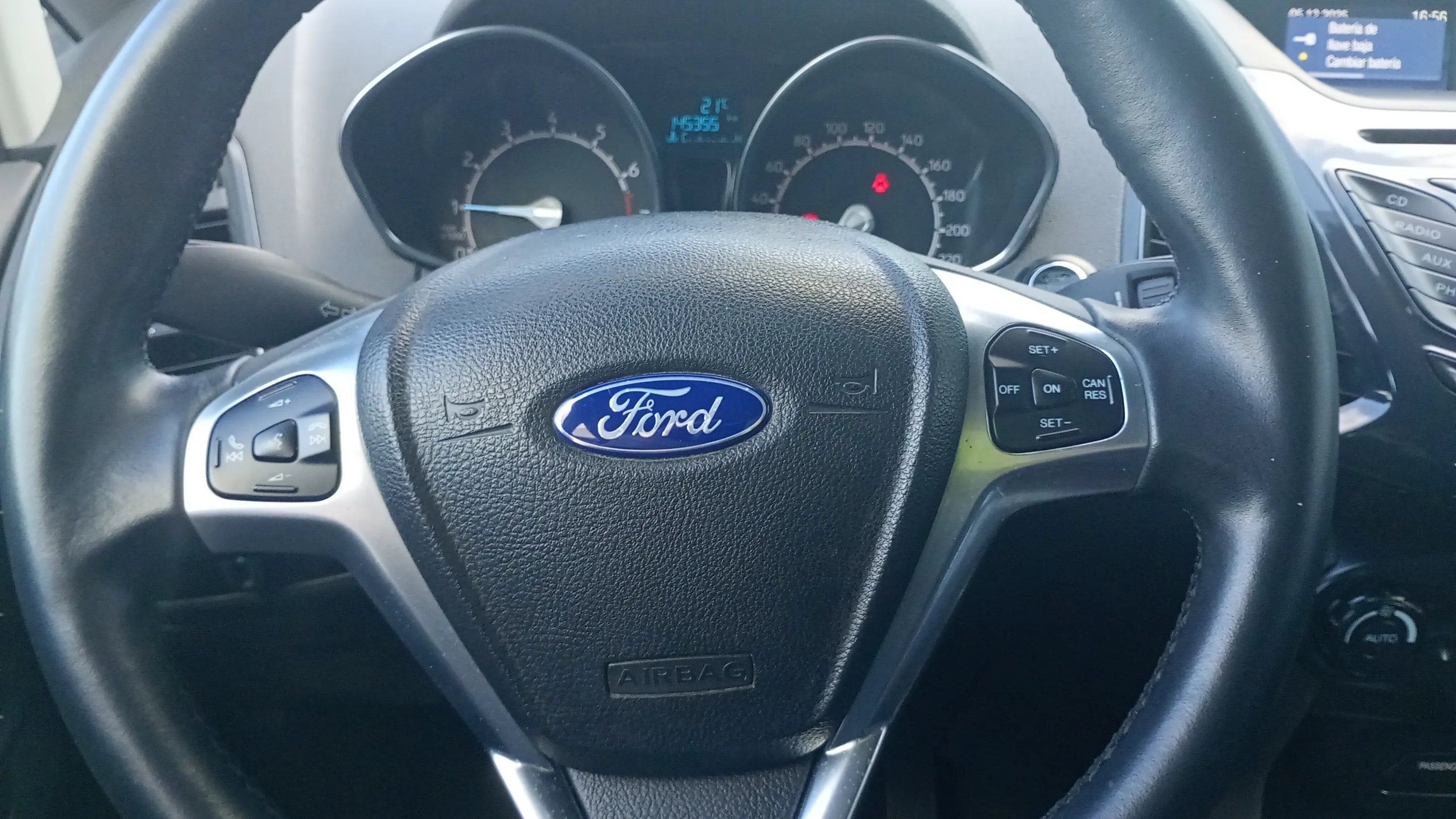 Ford EcoSport 1.0 EcoBoost Trend - foto 8