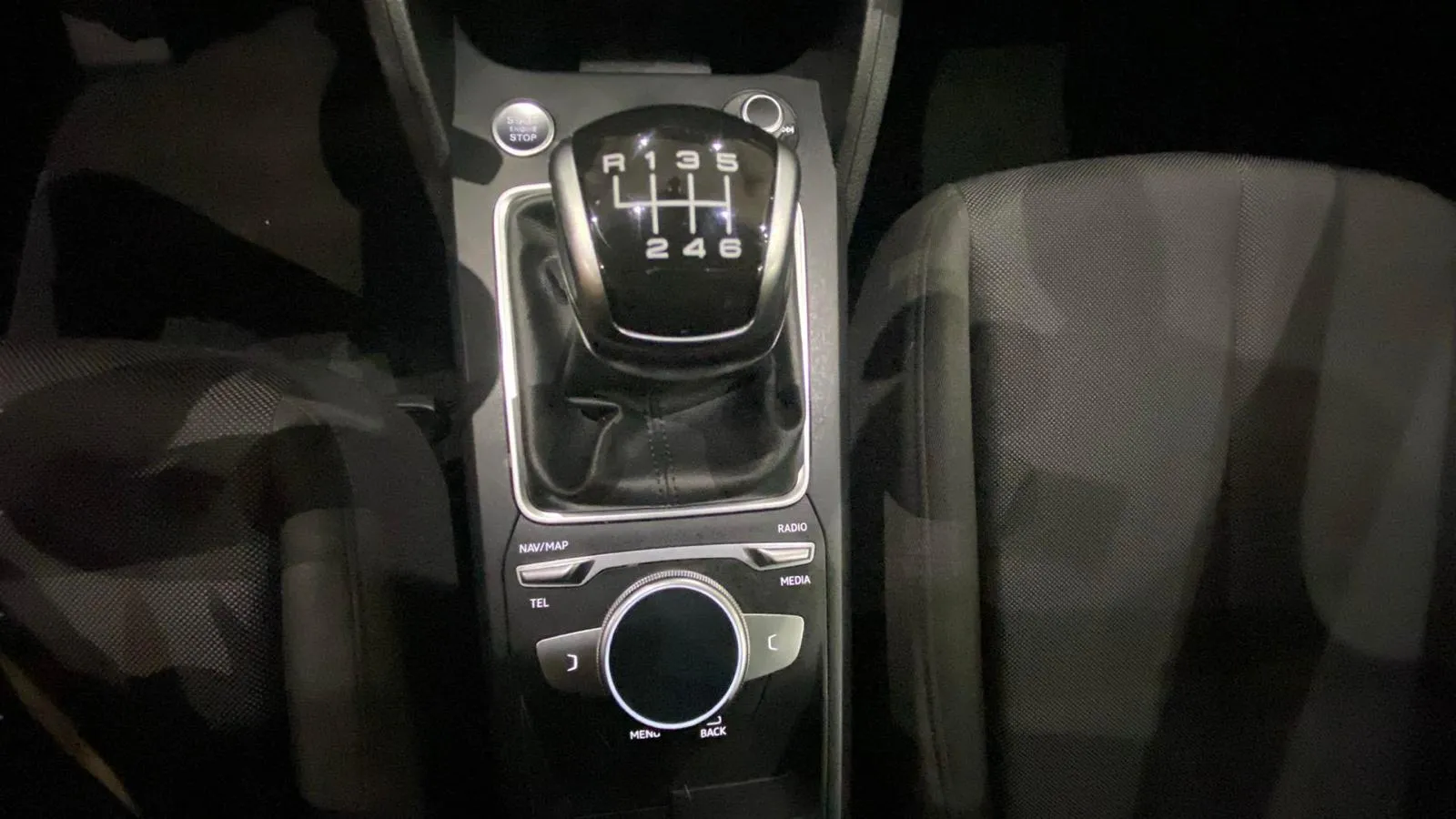Audi Q2 Advanced 30 TFSI - foto 16