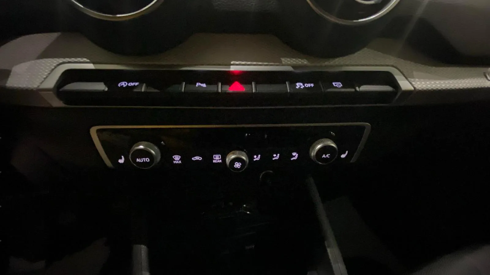 Audi Q2 Advanced 30 TFSI - foto 18
