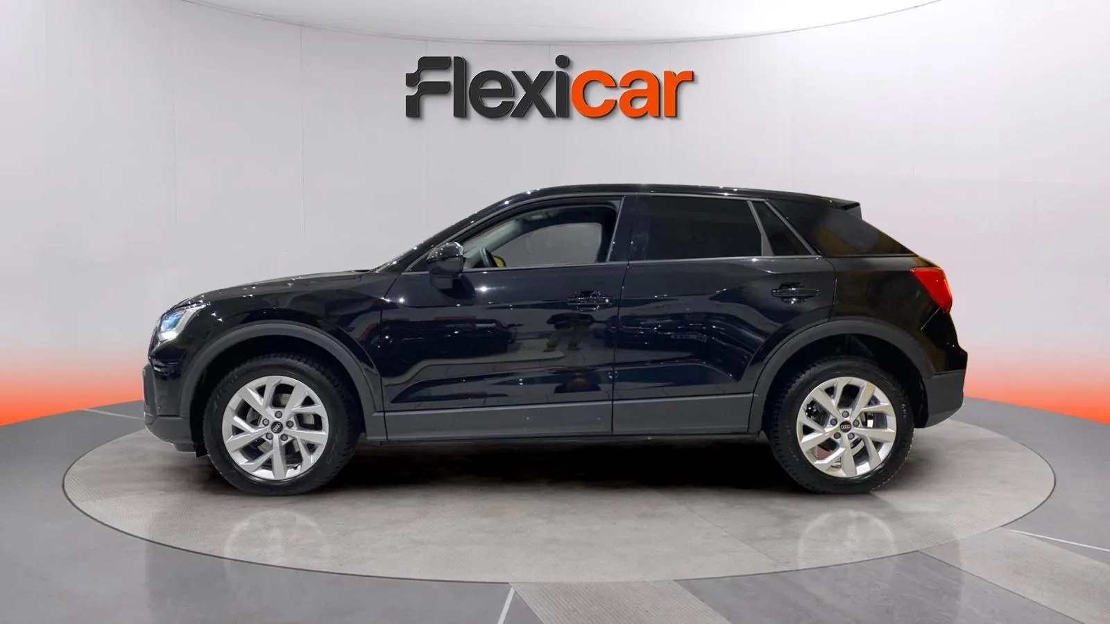 Audi Q2 Advanced 30 TFSI - foto 7