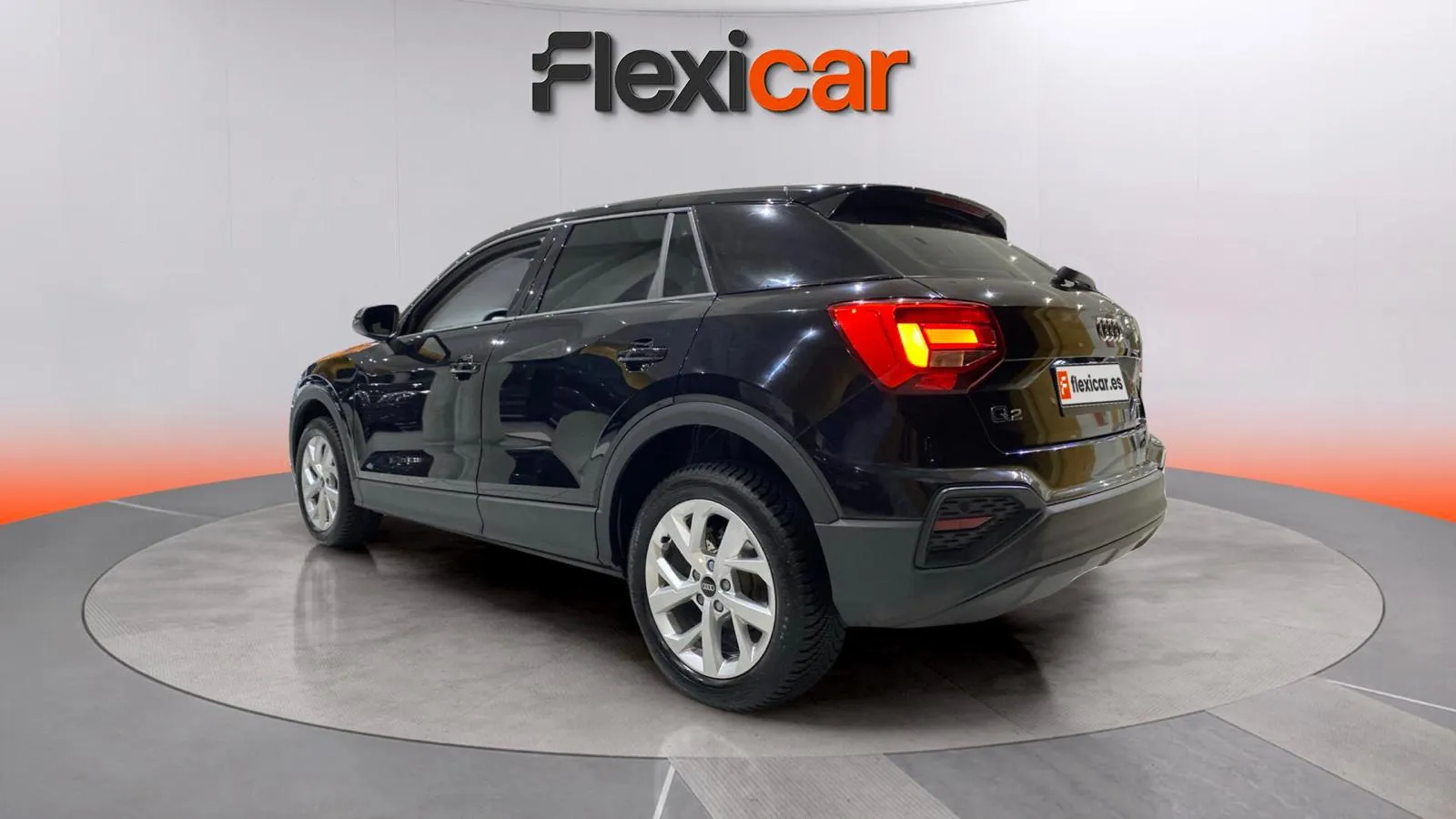 Audi Q2 Advanced 30 TFSI - foto 6