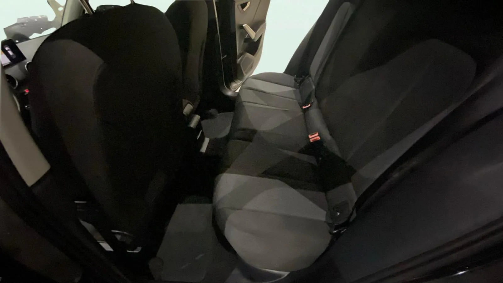 Audi Q2 Advanced 30 TFSI - foto 20