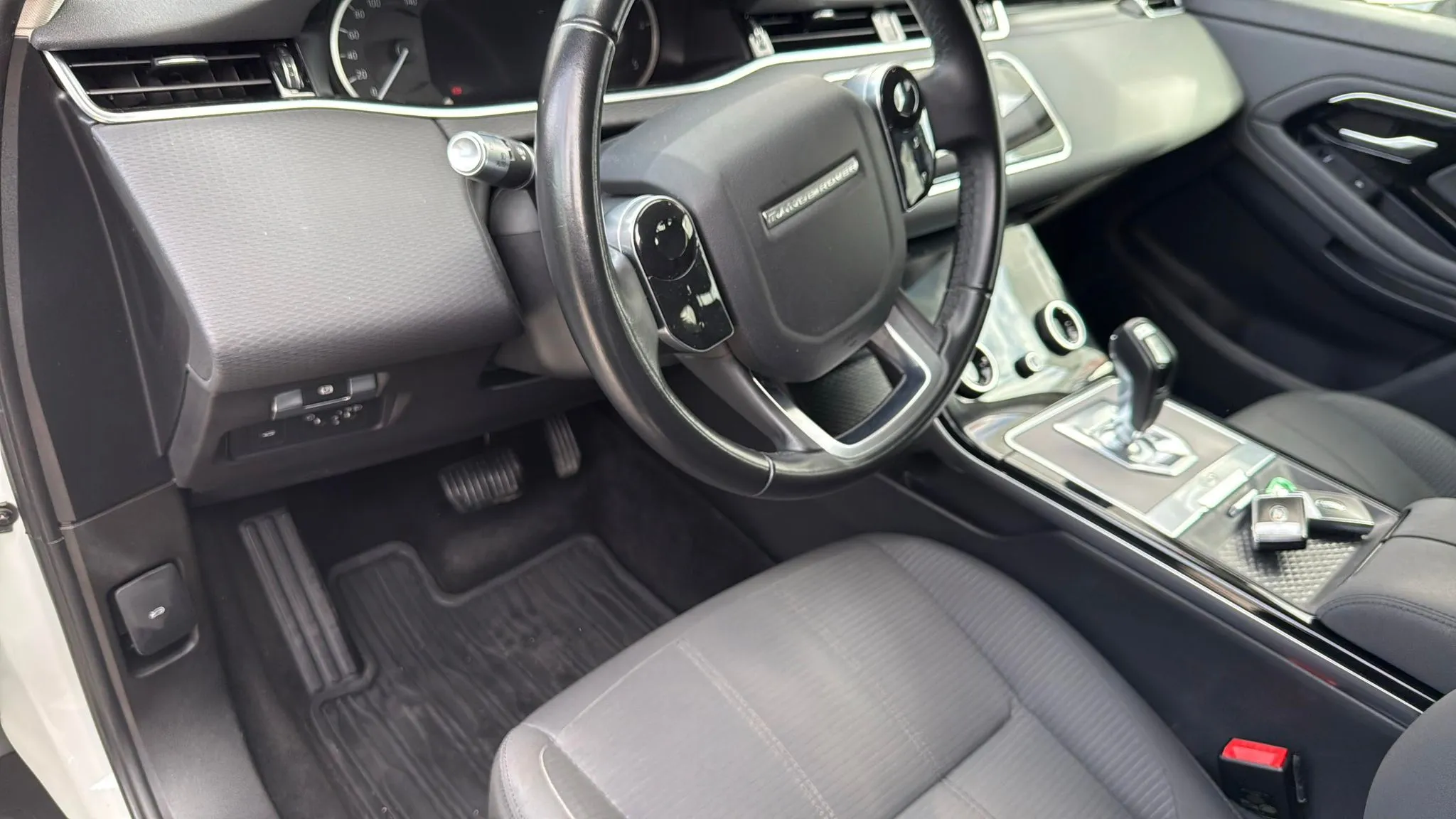 Land Rover Range Rover Evoque 2.0 D150 4WD - foto 12