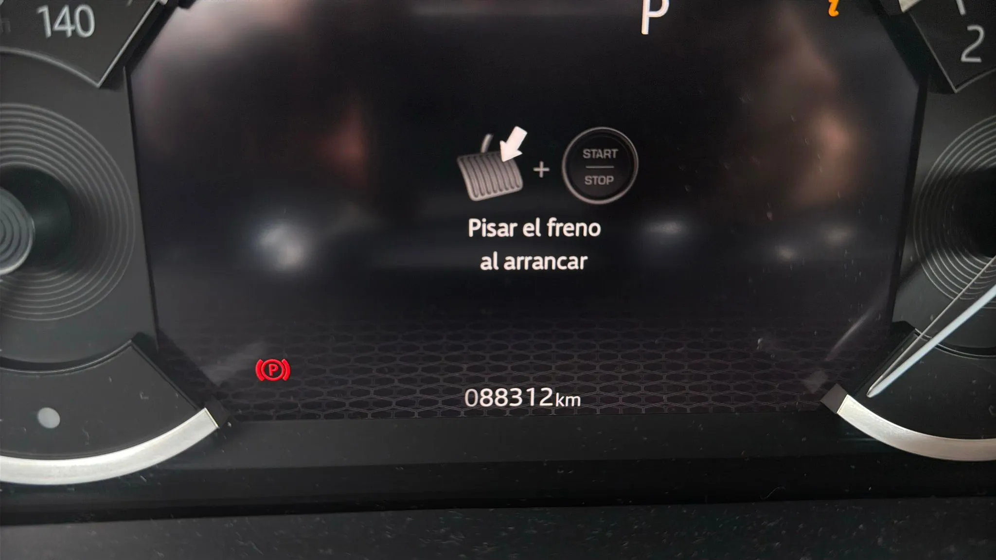 Land Rover Range Rover Evoque 2.0 D150 4WD - foto 9