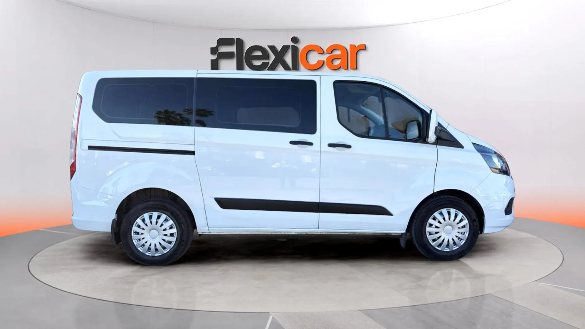Ford Transit Custom Carrocería: SUV/Monovolumen Tipo de caja de cambio: - foto 11