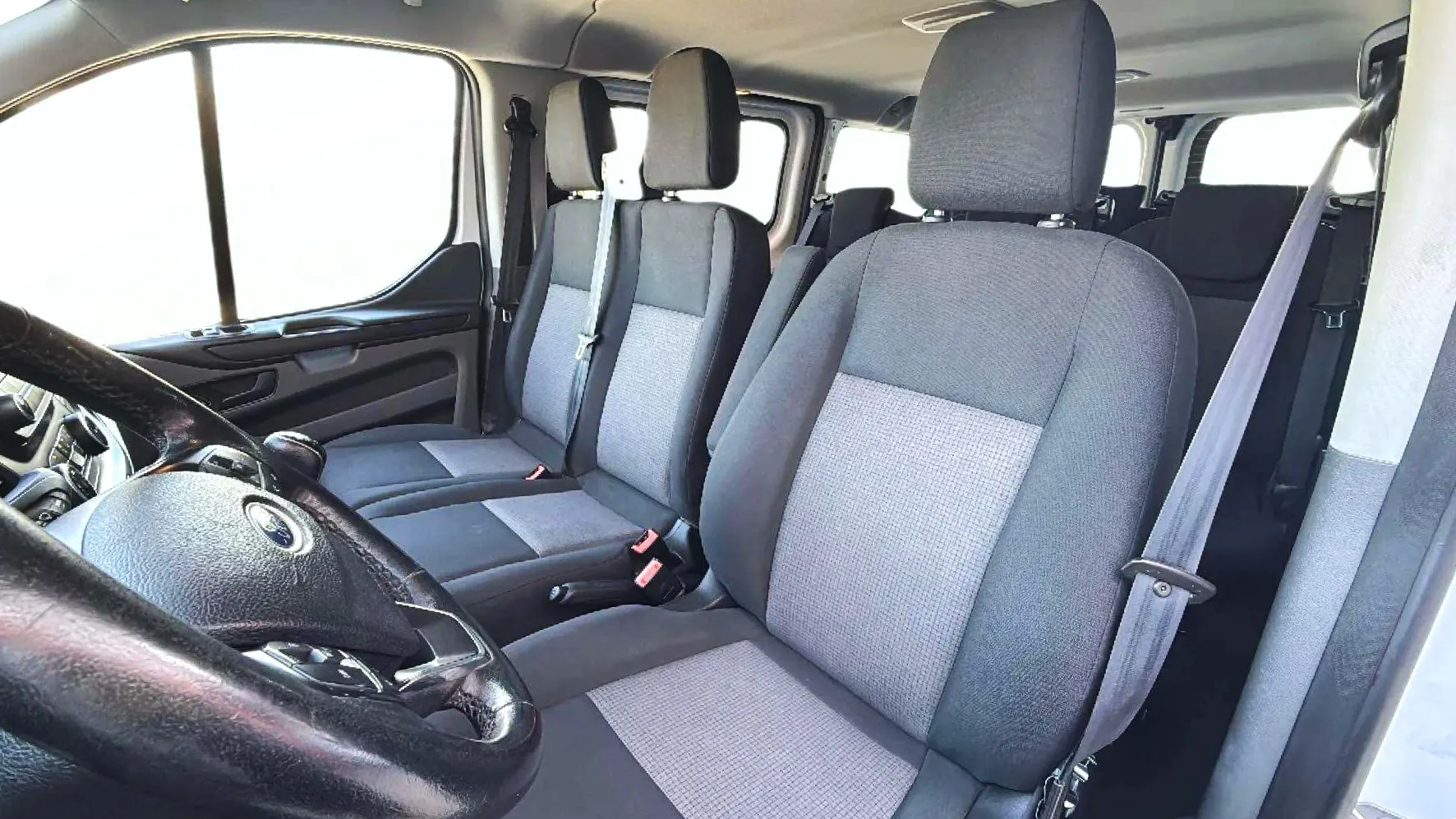 Ford Transit Custom Carrocería: SUV/Monovolumen Tipo de caja de cambio: - foto 13