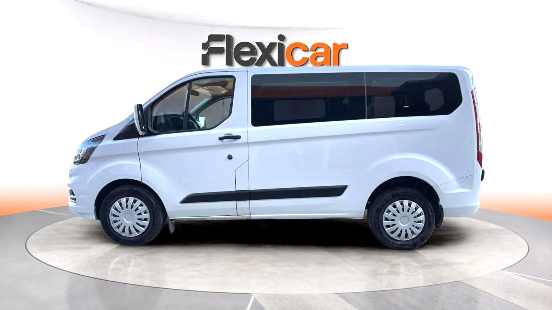Ford Transit Custom Carrocería: SUV/Monovolumen Tipo de caja de cambio: - foto 5