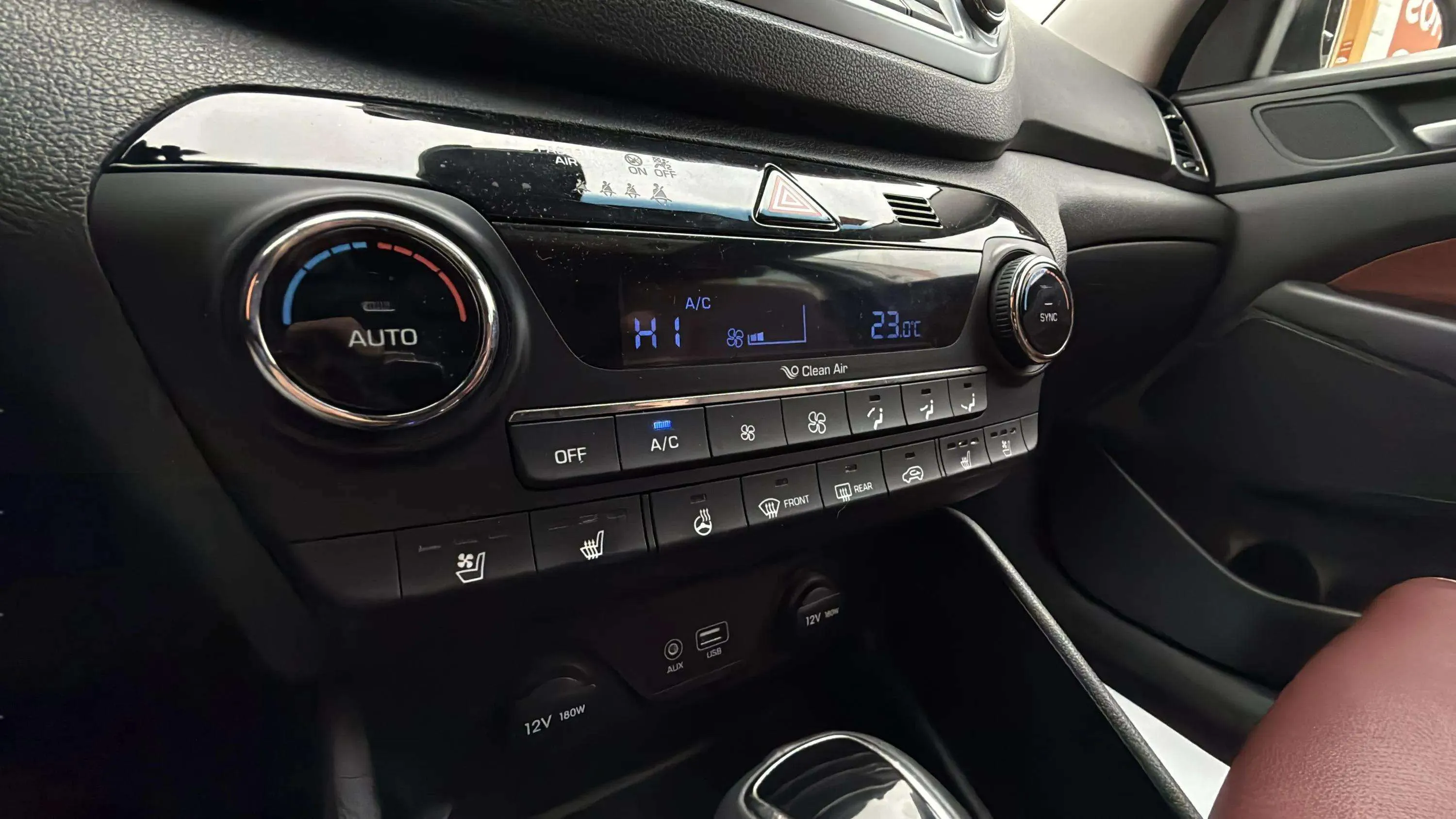 Hyundai Tucson 1.6 T-GDi Style DT 4x4 - foto 19