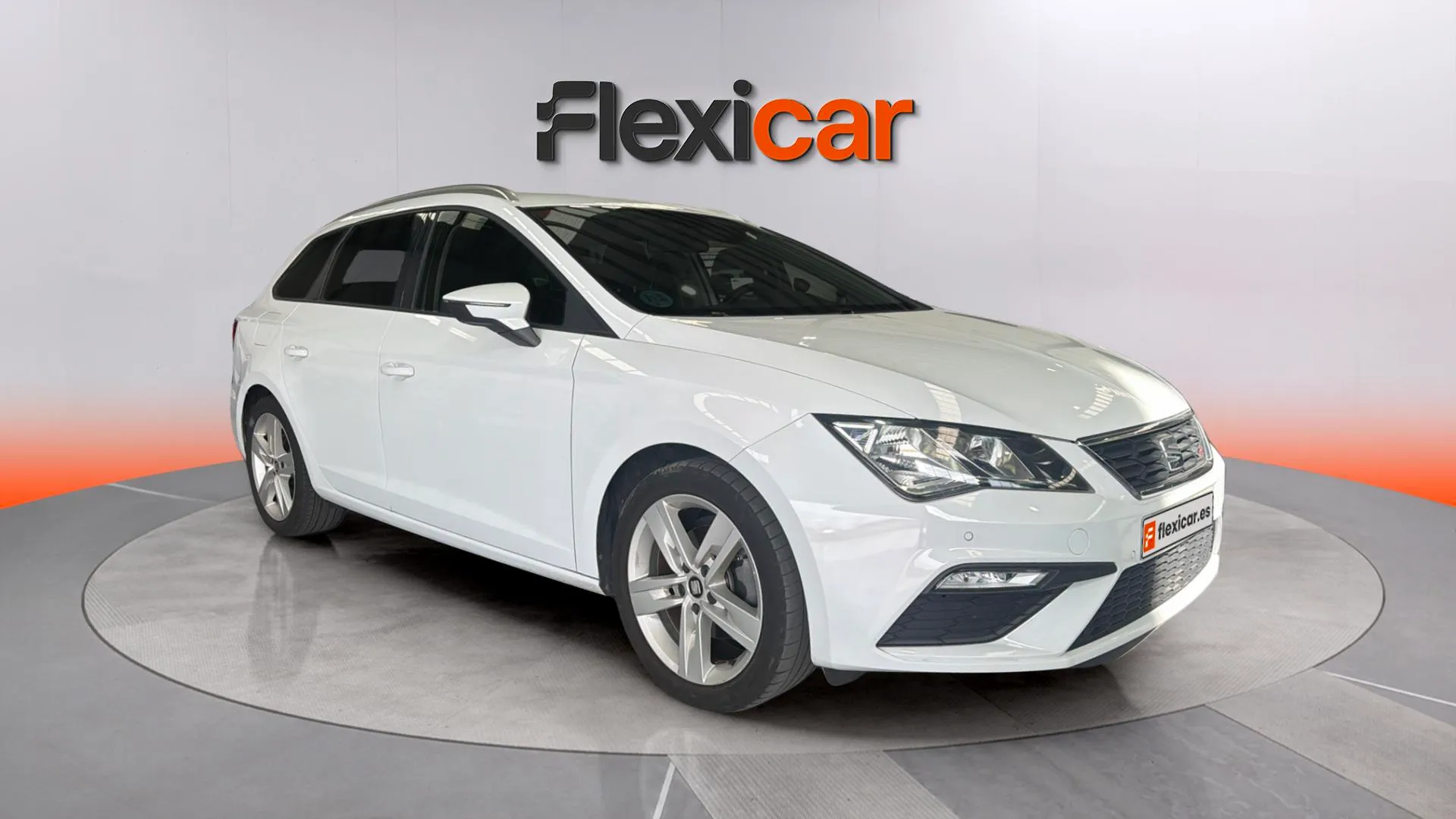 SEAT León 1.4 TSI ACT DSG-7 FR - foto 1