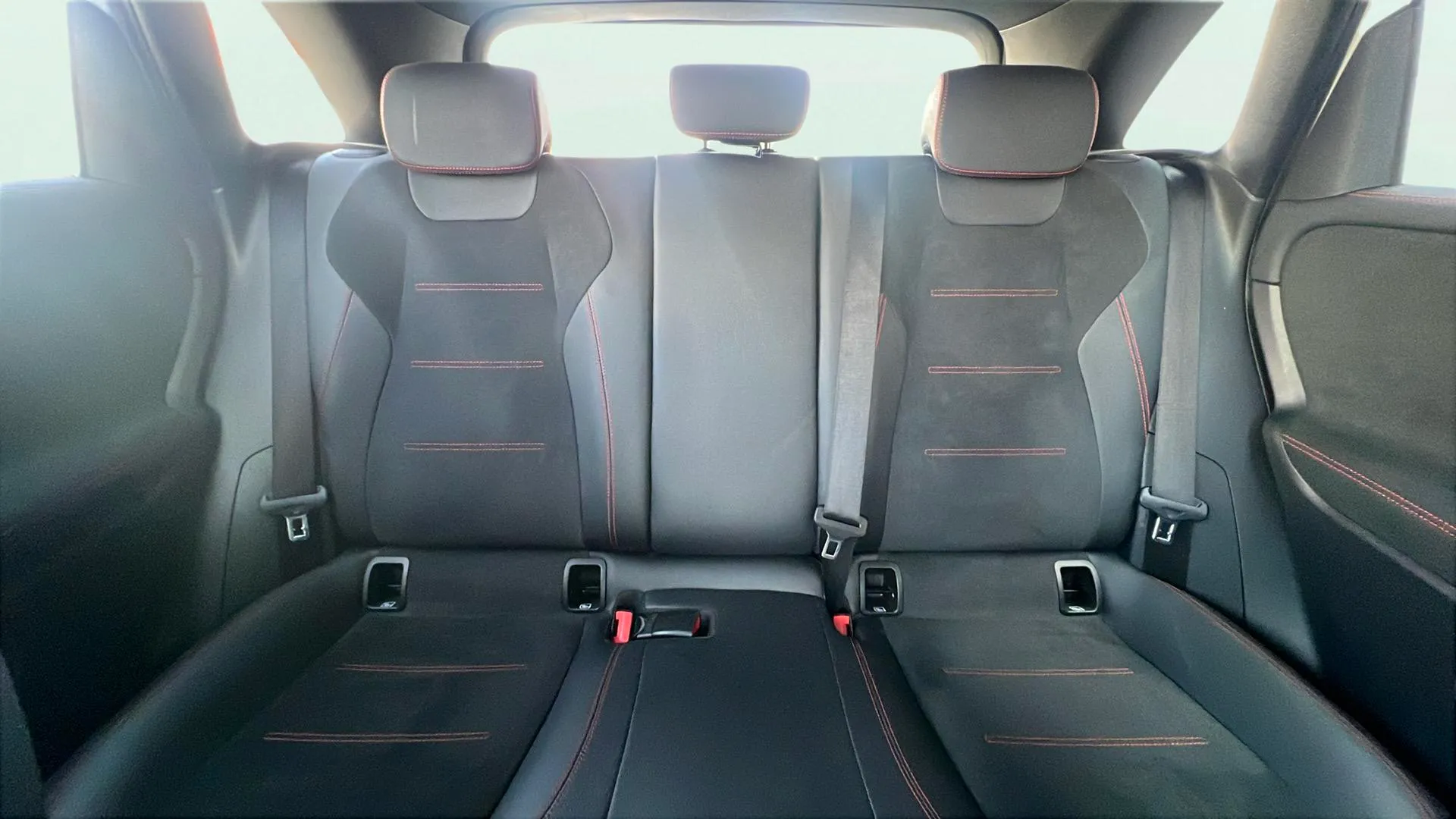 Mercedes-Benz Clase B B 200 d - foto 15