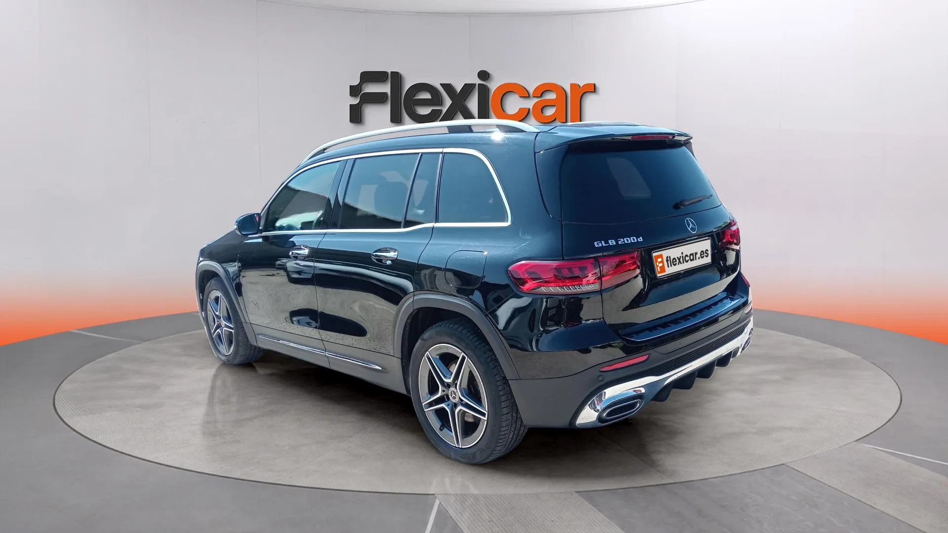 Mercedes-Benz GLB 200 d 4MATIC - foto 8