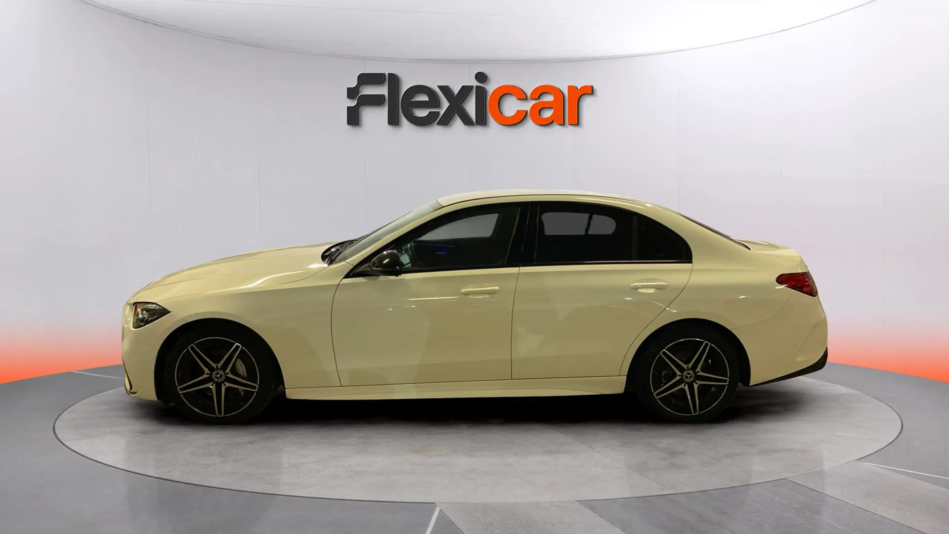 Mercedes-Benz Clase C C 200 d - foto 4