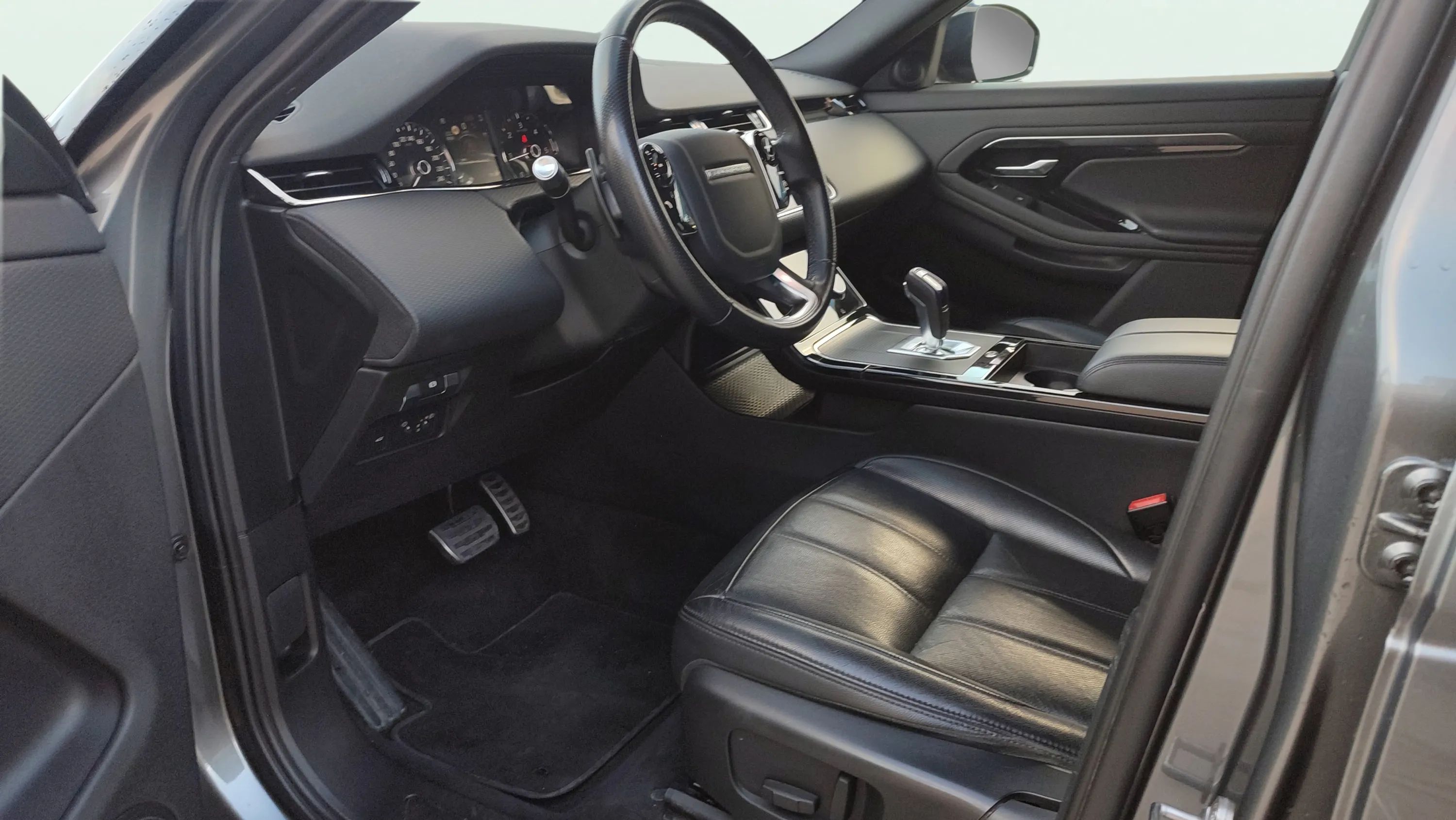 Land Rover Range Rover Evoque 2.0 D150 R-Dynamic 4WD MHEV - foto 15