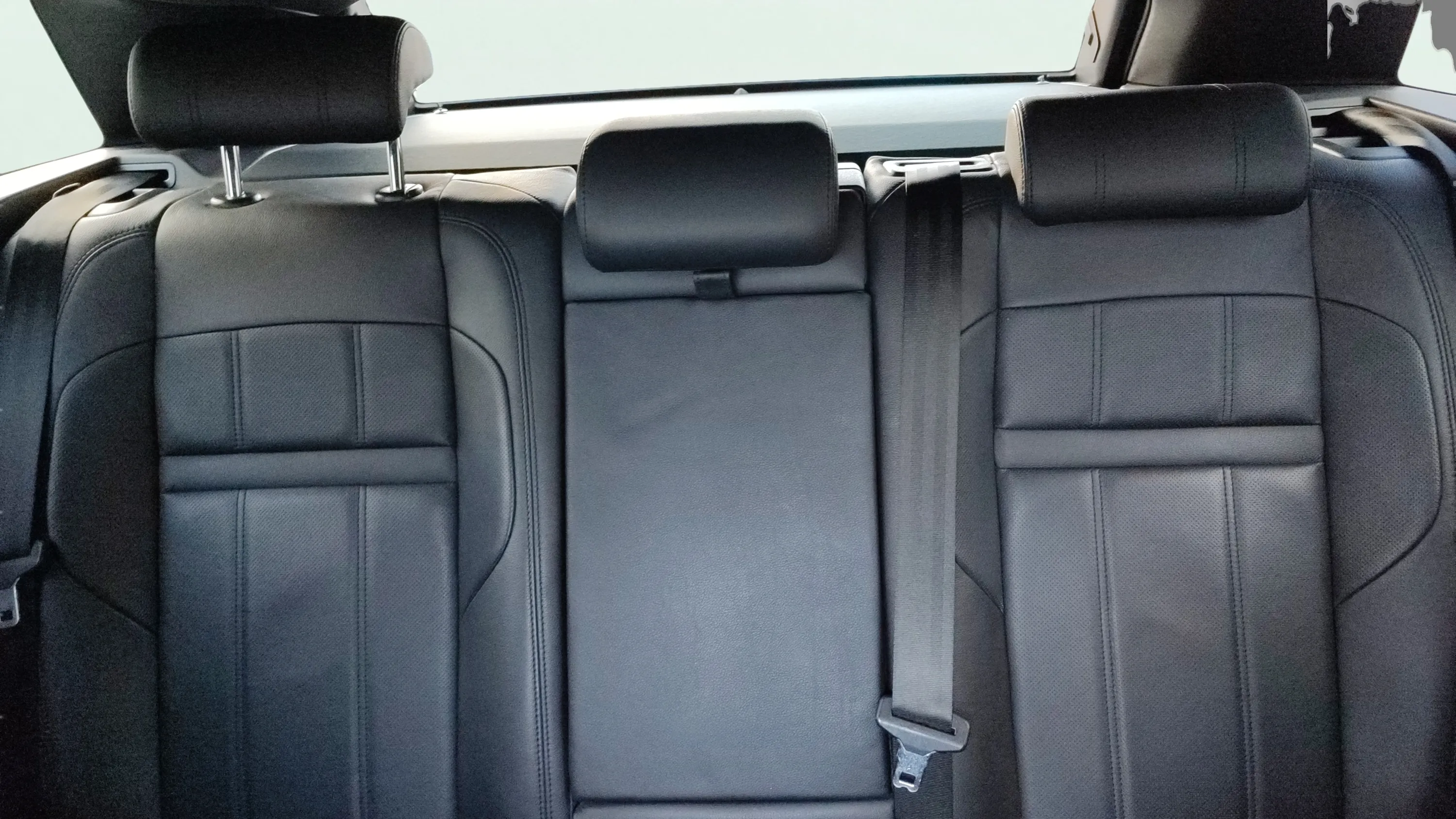 Land Rover Range Rover Evoque 2.0 D150 R-Dynamic 4WD MHEV - foto 19
