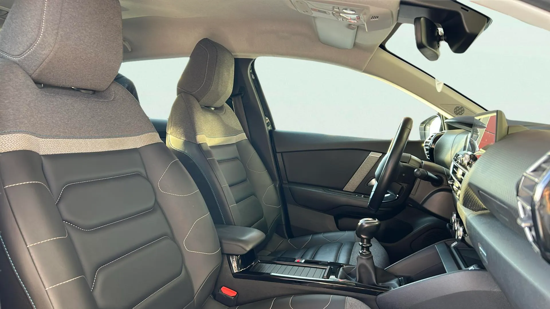 Citroën C4 PureTech 130 Shine - foto 13