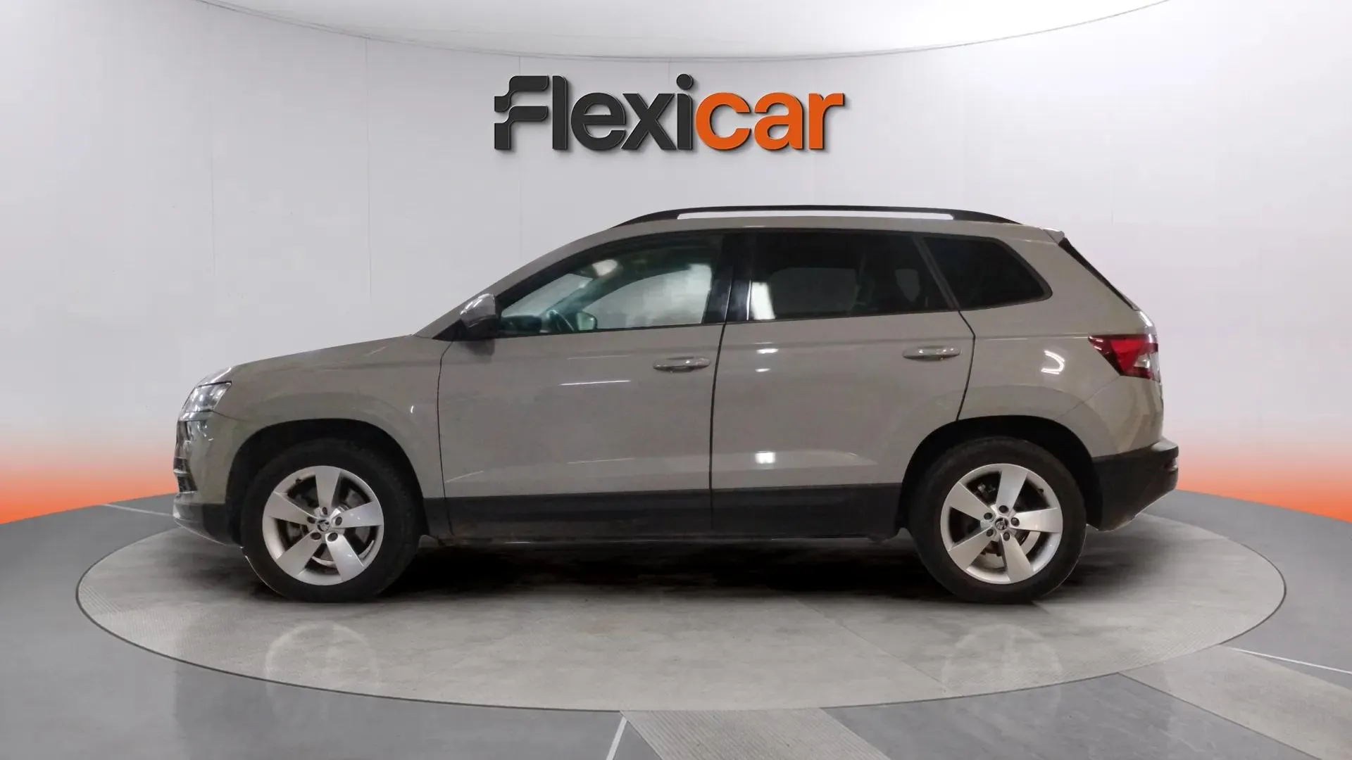 Škoda Karoq 1.0 TSI Ambition - foto 5