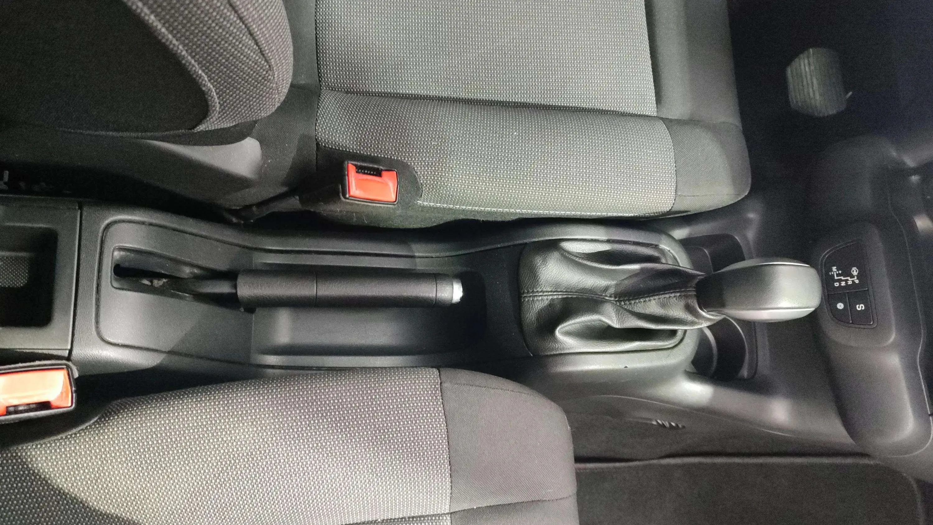 Citroën C4 Cactus PureTech ETG Feel - foto 15