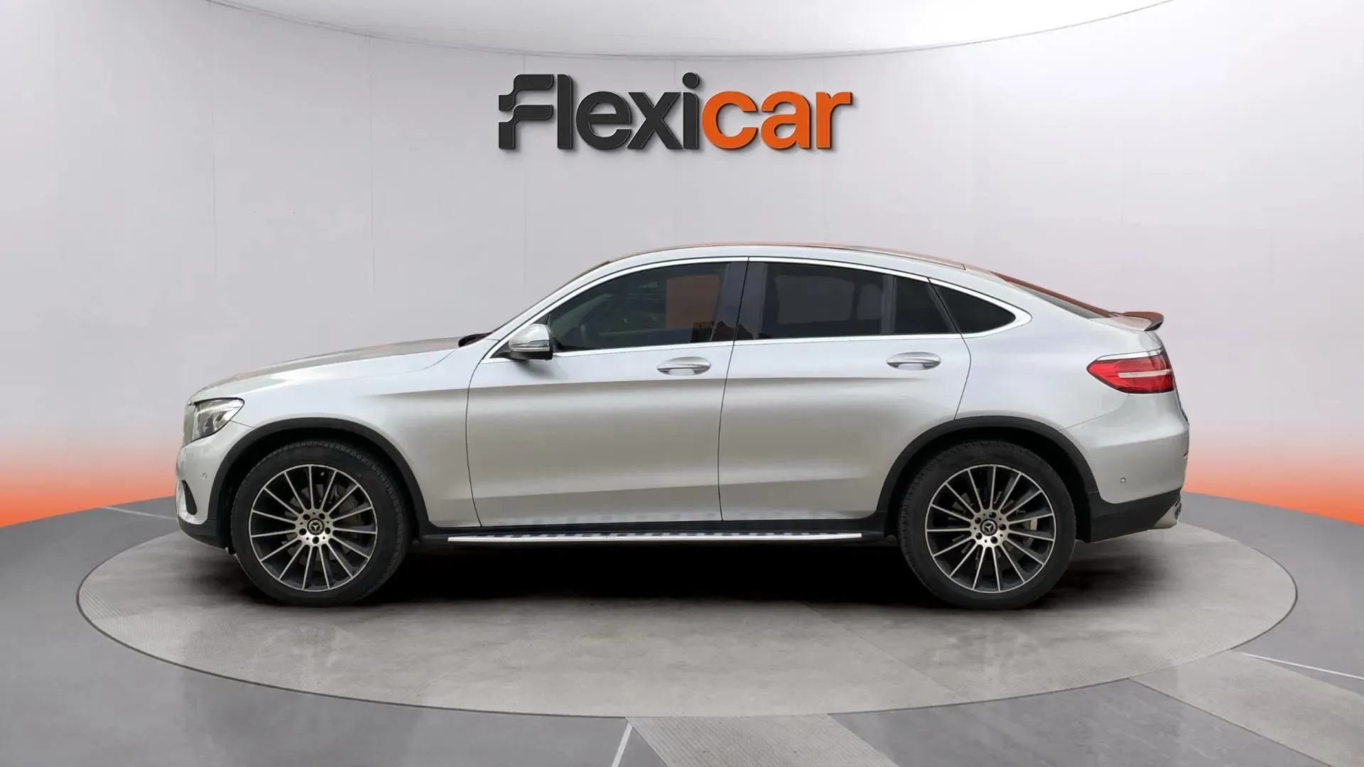 Mercedes-Benz GLC 250 d 4MATIC - foto 3