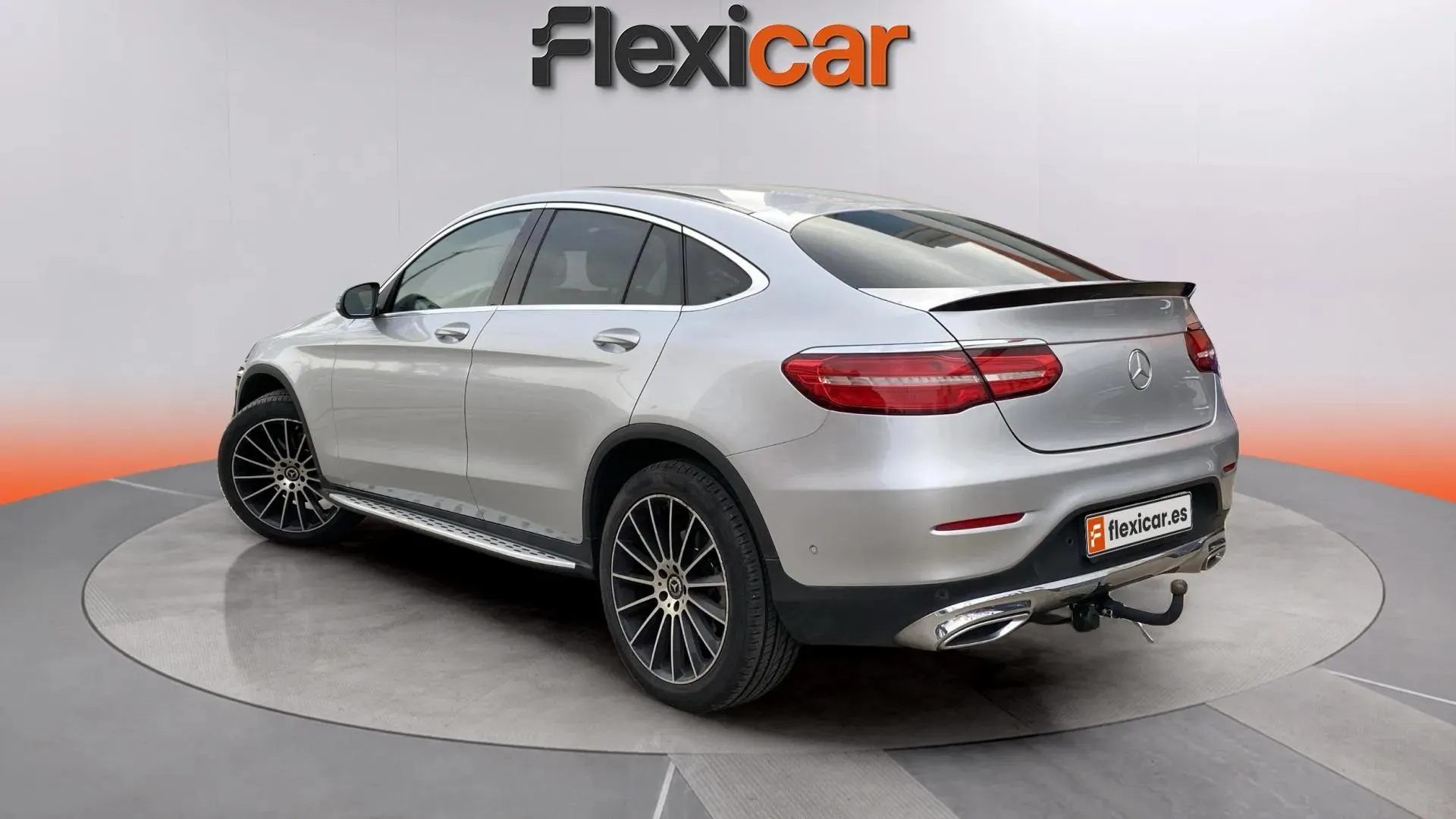 Mercedes-Benz GLC 250 d 4MATIC - foto 4