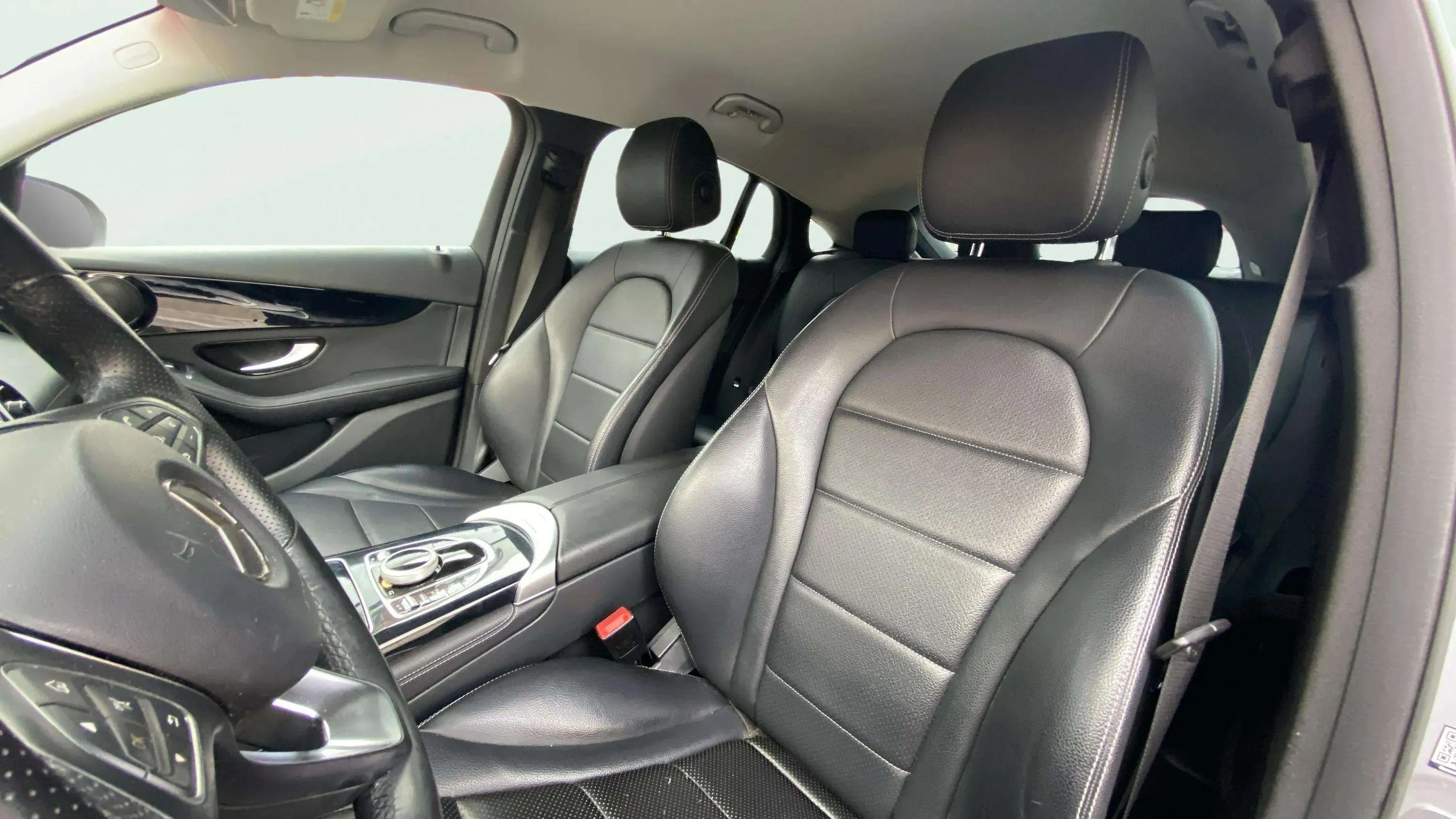 Mercedes-Benz GLC 250 d 4MATIC - foto 24