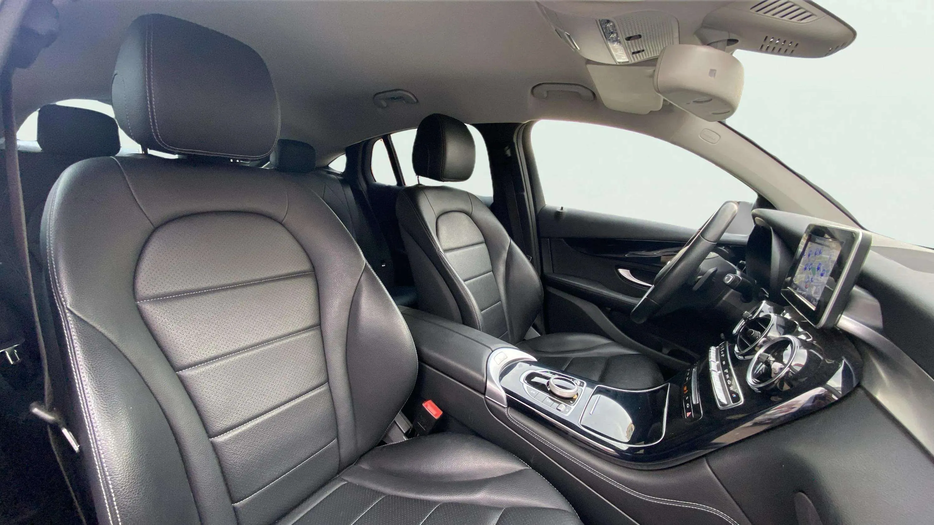 Mercedes-Benz GLC 250 d 4MATIC - foto 26